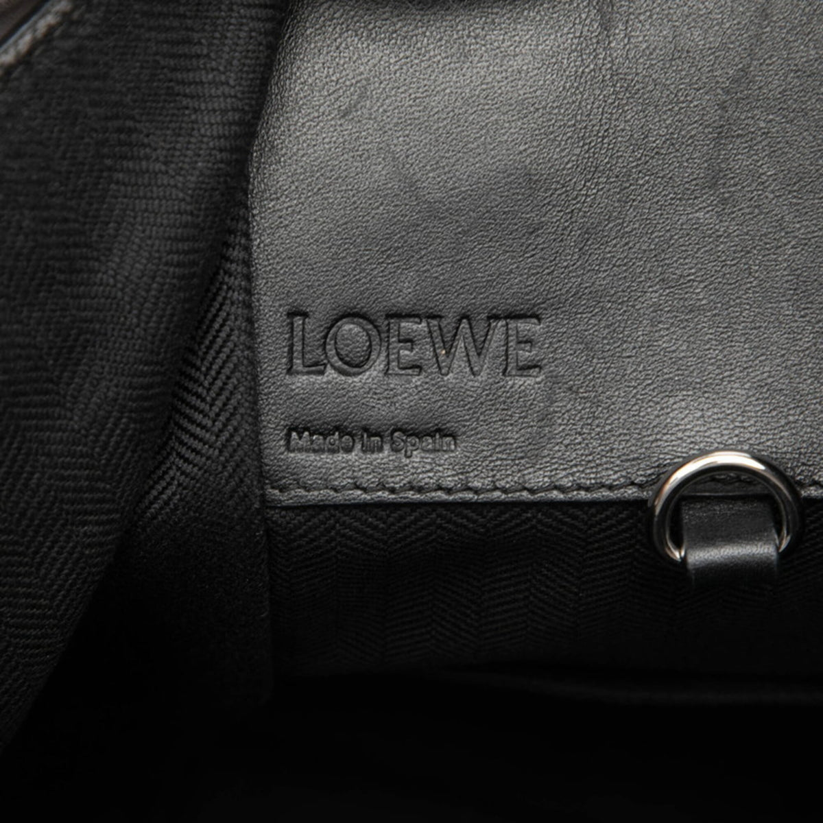 Loewe Black Leather Handbag Shoulder Bag (Pre-Owned)