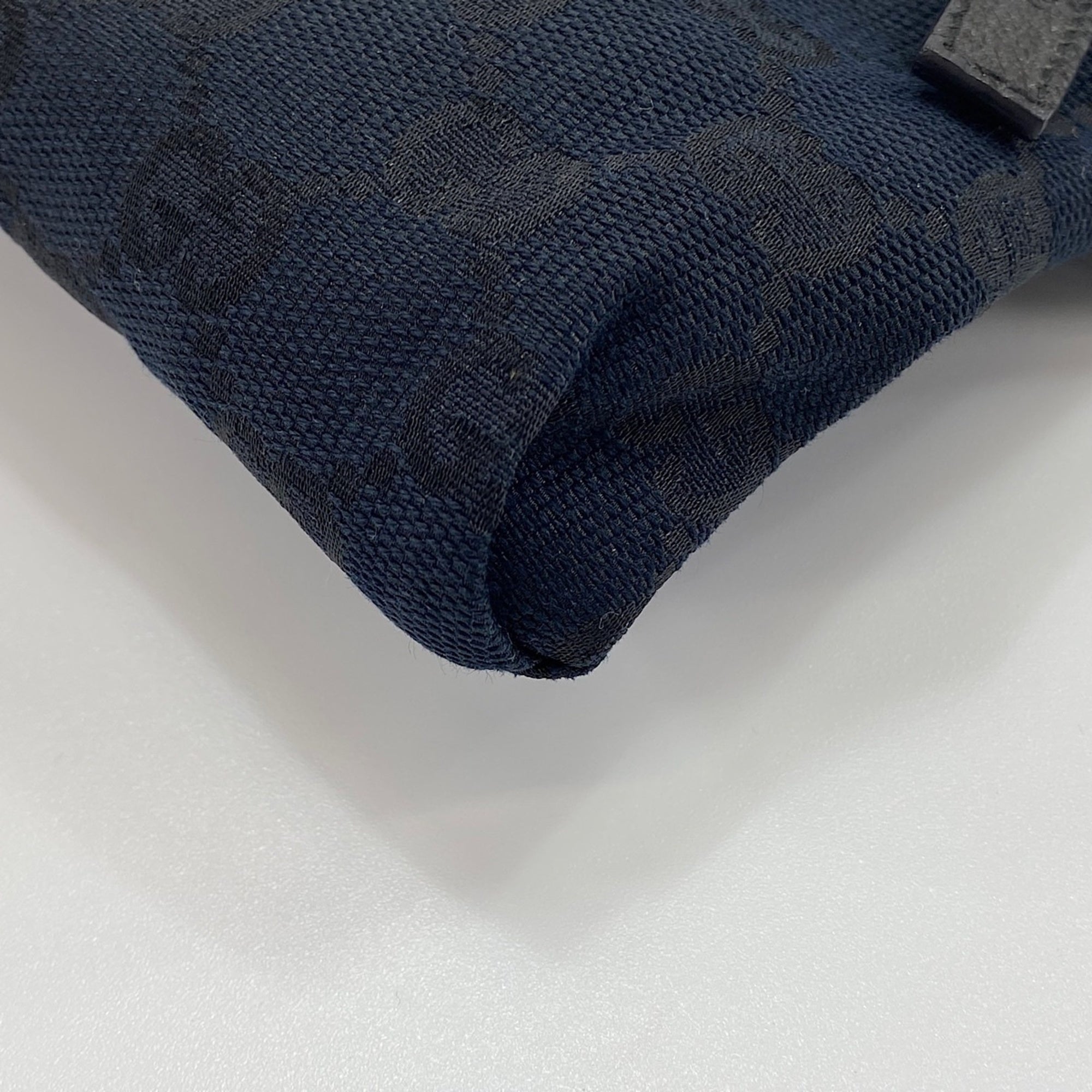 Gucci Black Fanny Pack (Pre-Owned)