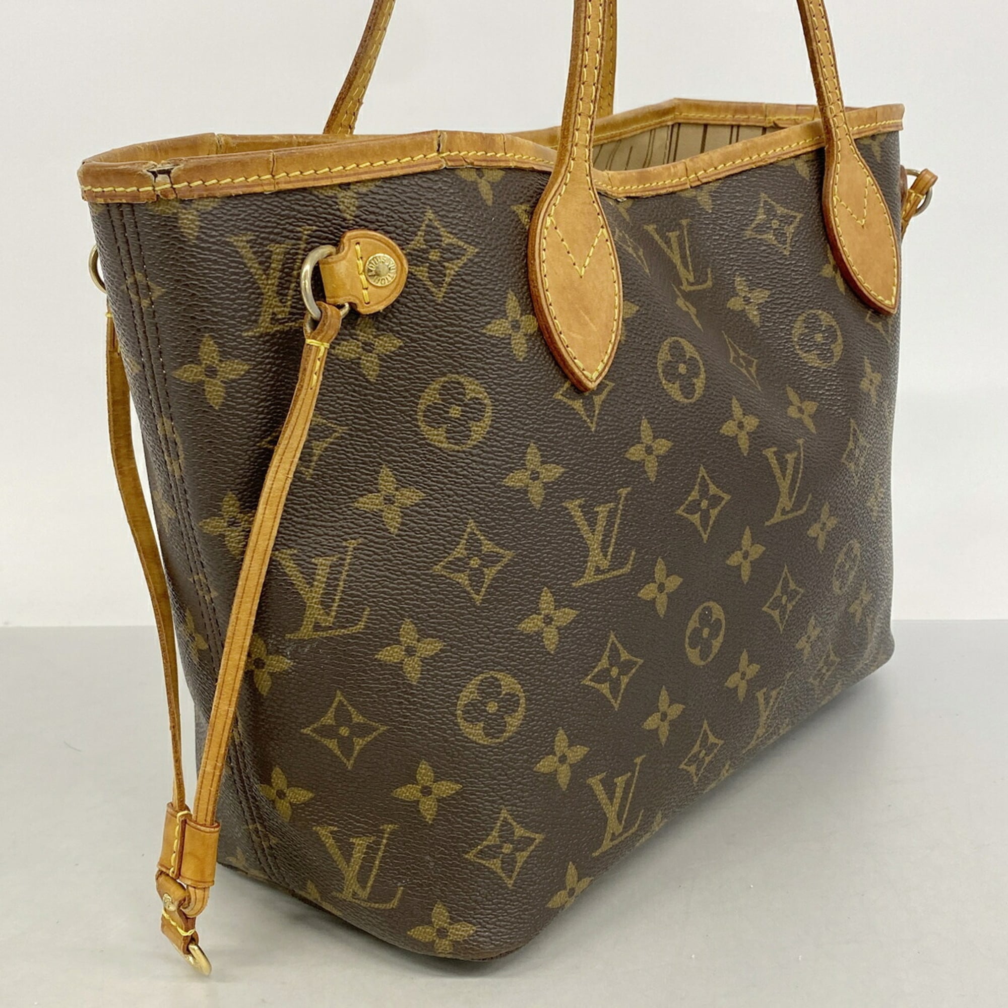 Louis Vuitton Brown Tote Bag (Pre-Owned)
