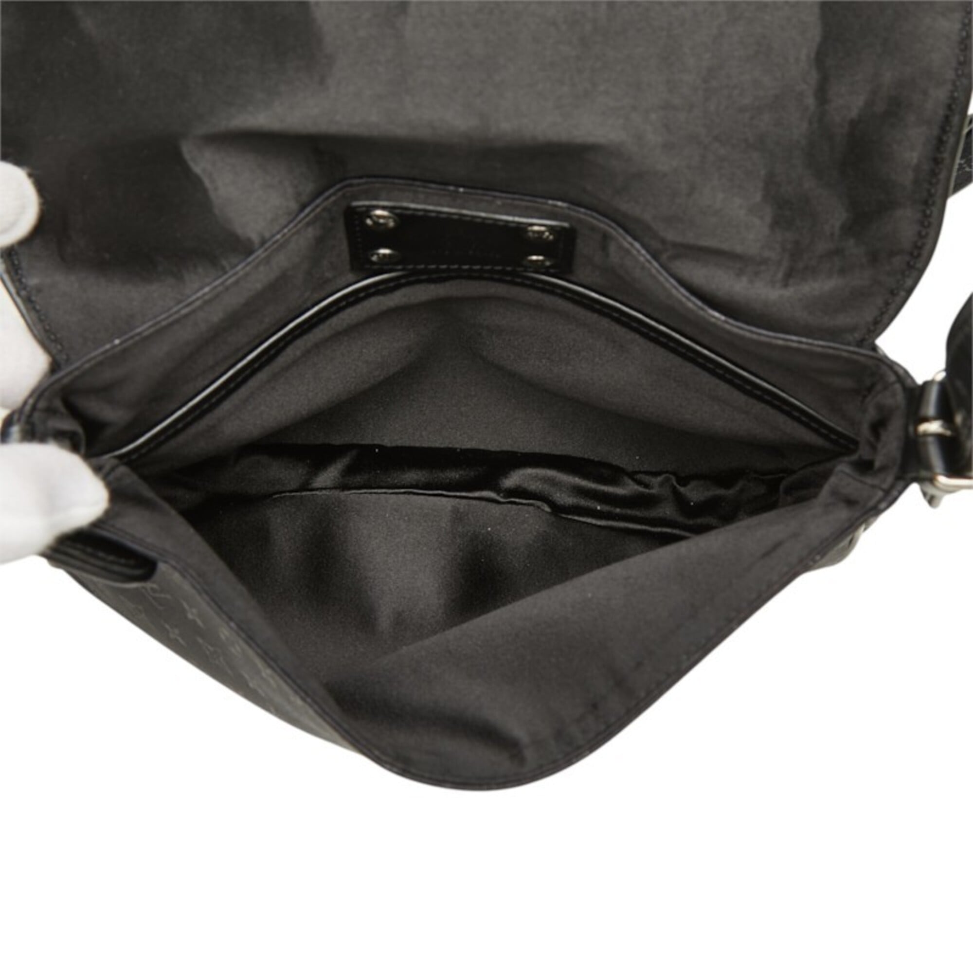 Louis Vuitton Black Noir Satin Leather Shoulder Bag (Pre-Owned)