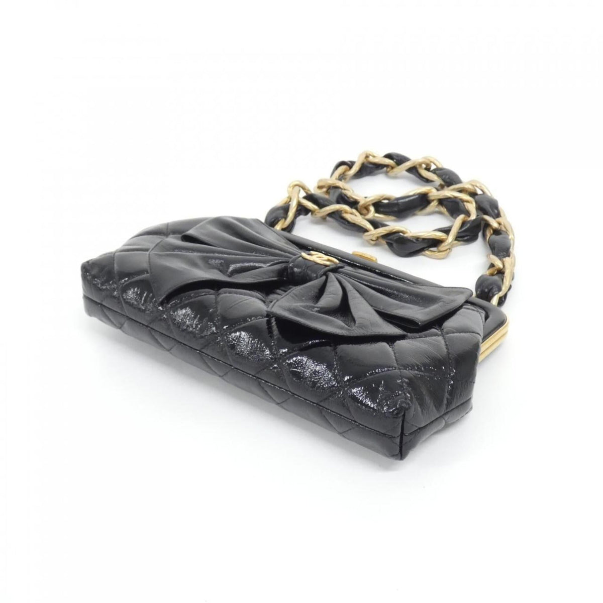 Chanel Black Leather Shoulder Bag (Pre-Owned)