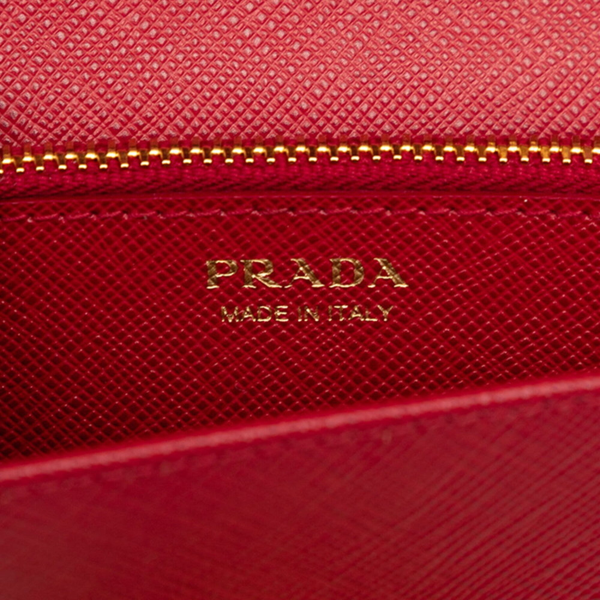 Prada Saffiano Red Color Leather Chain/Shoulder Wallet (Pre-Owned)