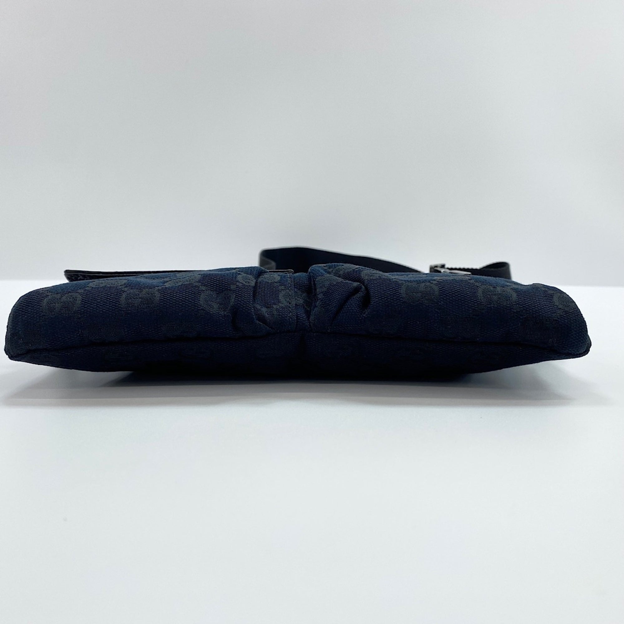 Gucci Black Fanny Pack (Pre-Owned)
