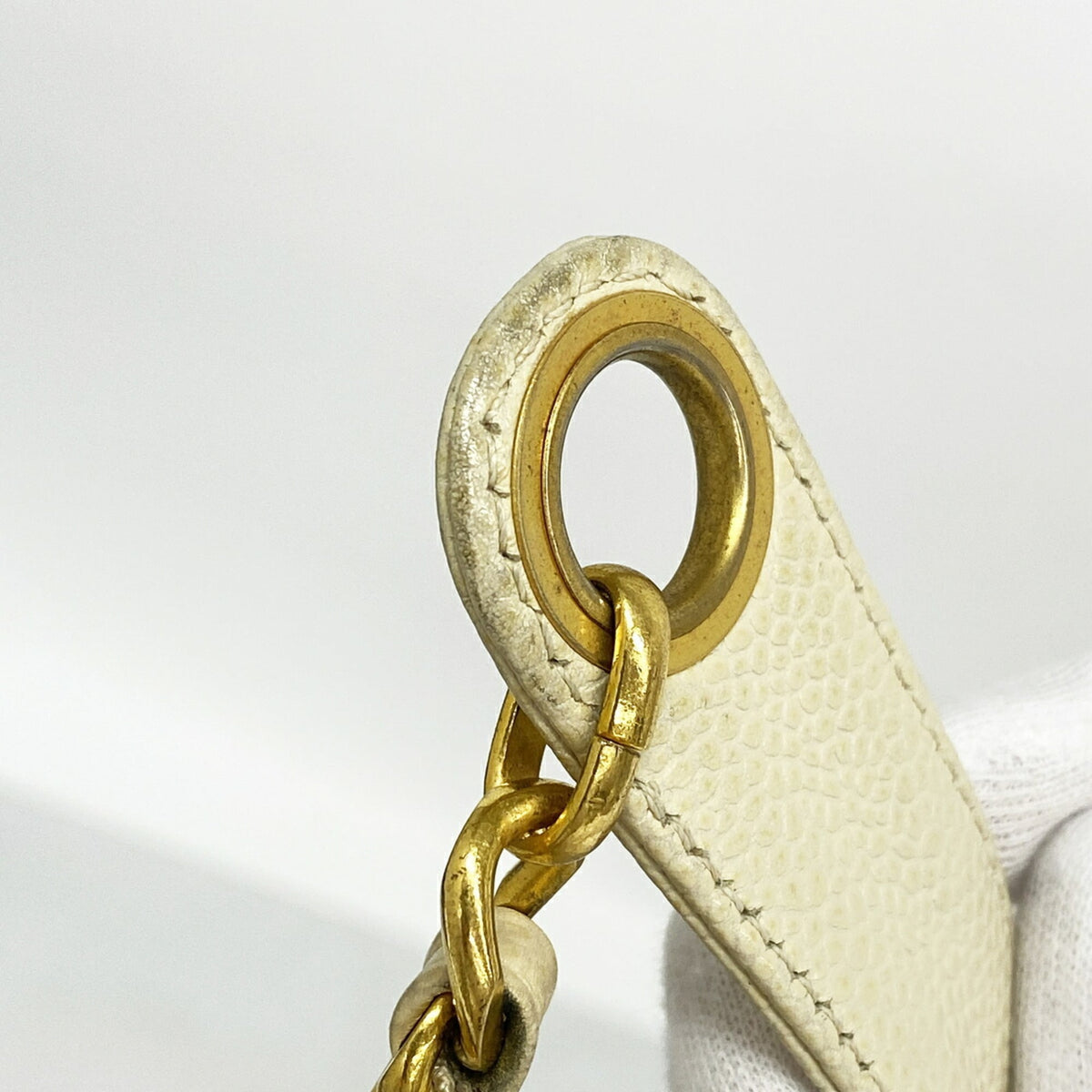 Chanel Ivory Grained Calfskin Tote Bag (Pre-Owned)