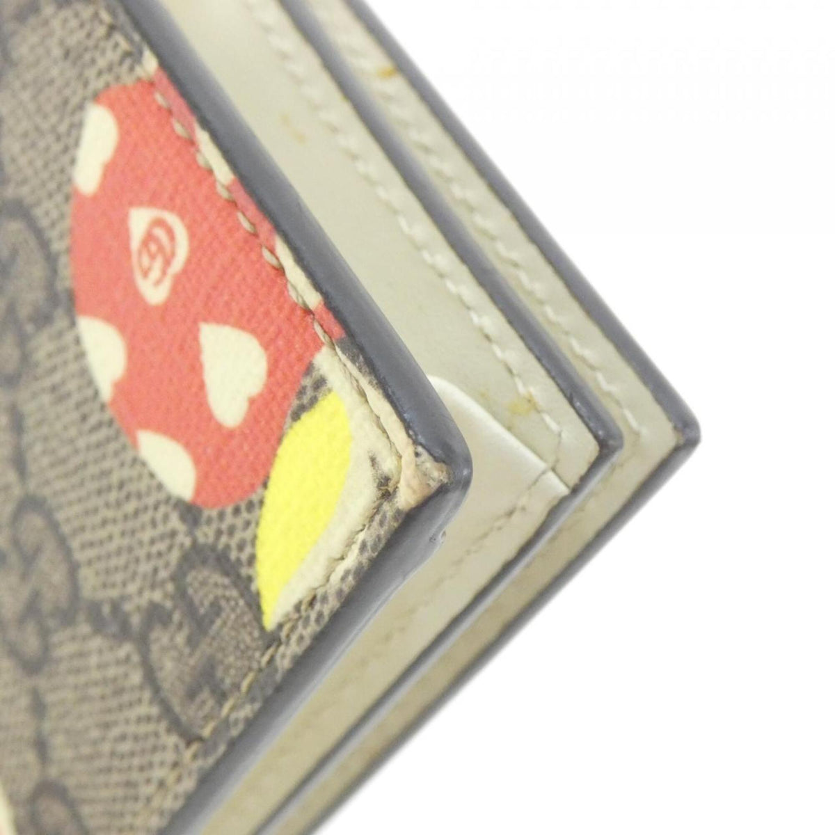 Gucci Beige Multi-Color Gg Supreme Wallet (Bi-Fold) (Pre-Owned)