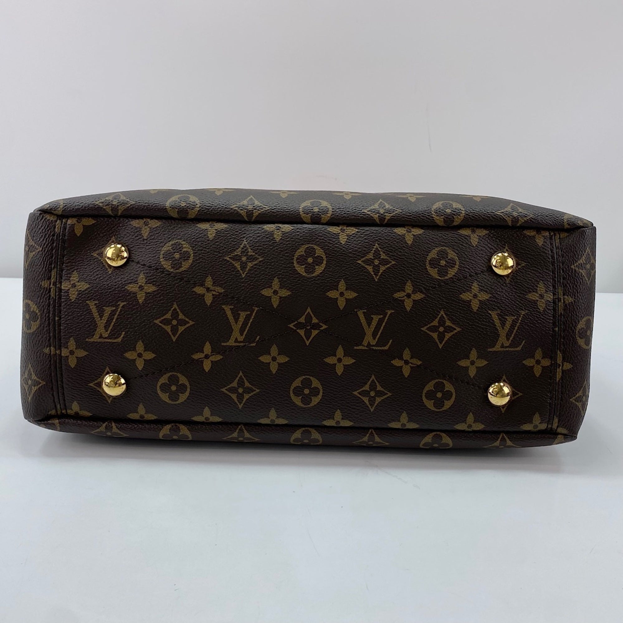 Louis Vuitton Brown Handbag (Pre-Owned)