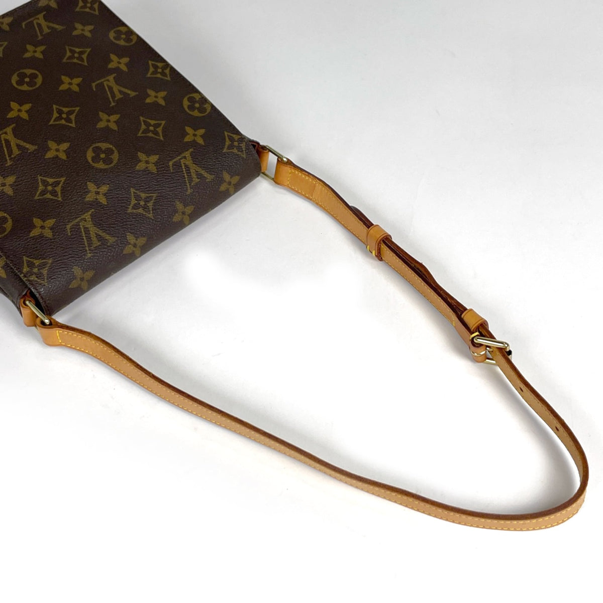 Louis Vuitton Monogram Brown Monogram Shoulder Bag (Pre-Owned)