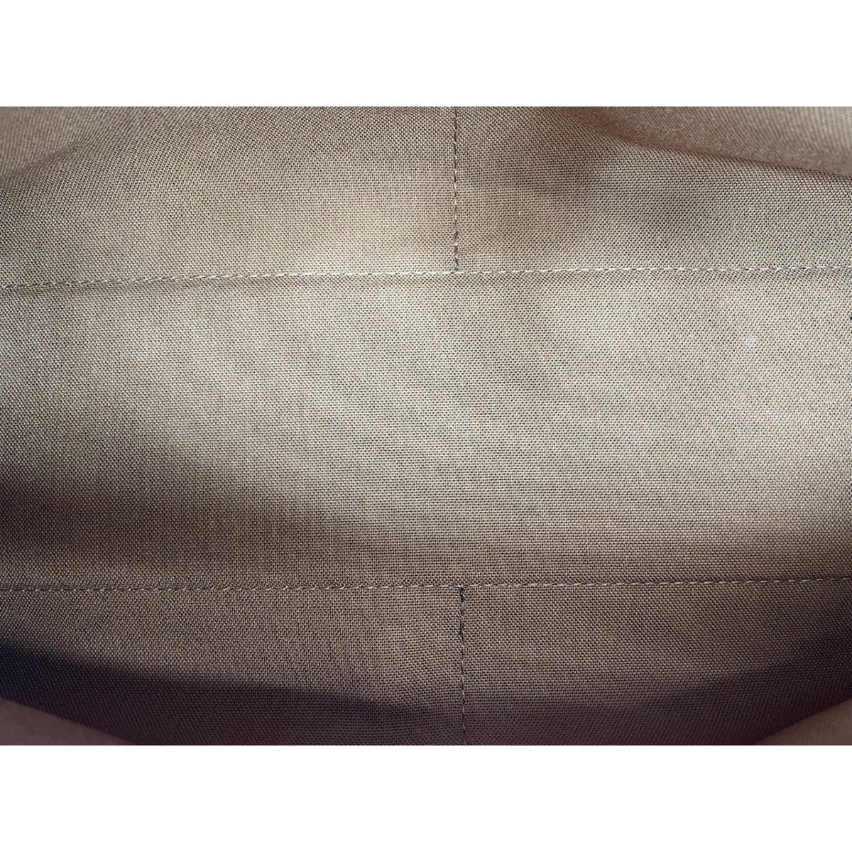 Louis Vuitton Brown Shoulder Bag (Pre-Owned)