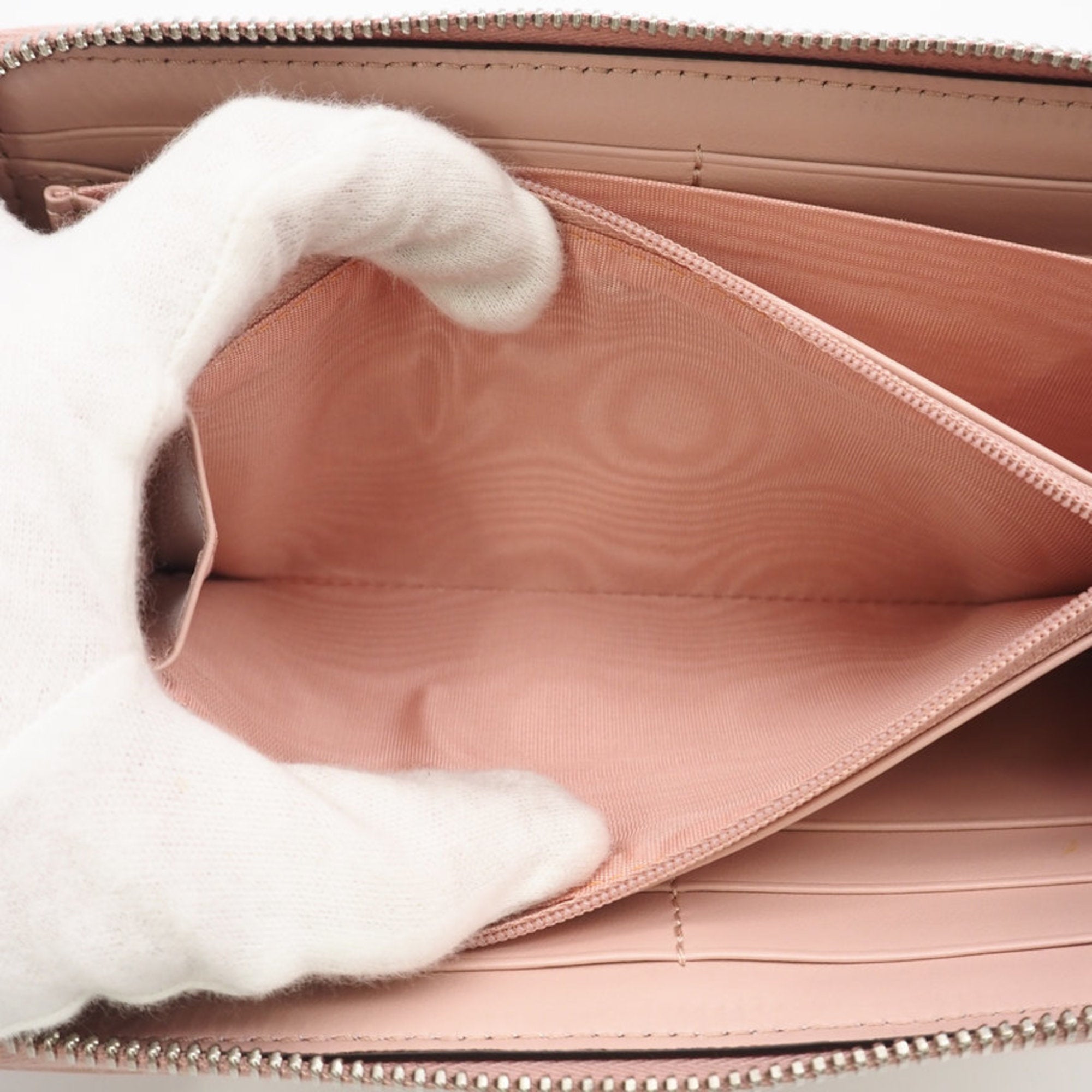 Gucci Pink Leather Long Wallet (Bi-Fold) (Pre-Owned)