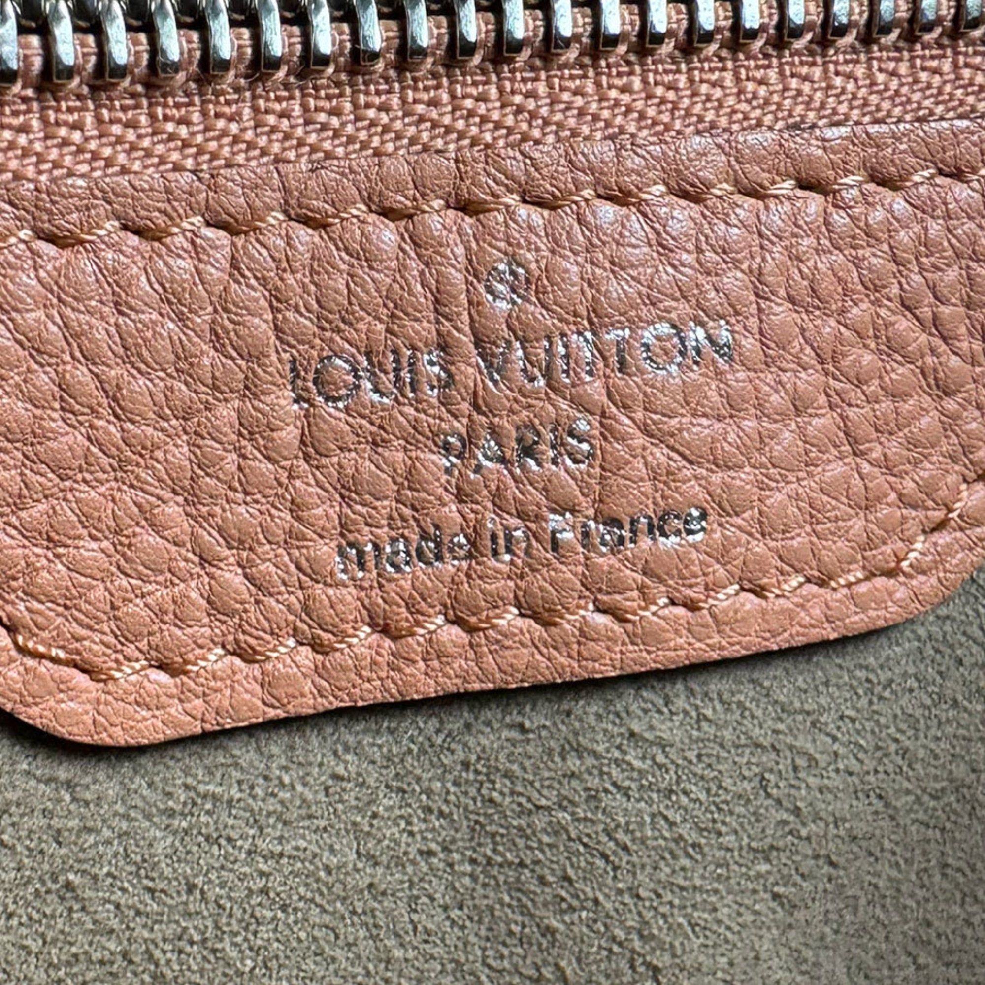 Louis Vuitton Rose Poudre Mahina Leather Handbag Shoulder Bag (Pre-Owned)