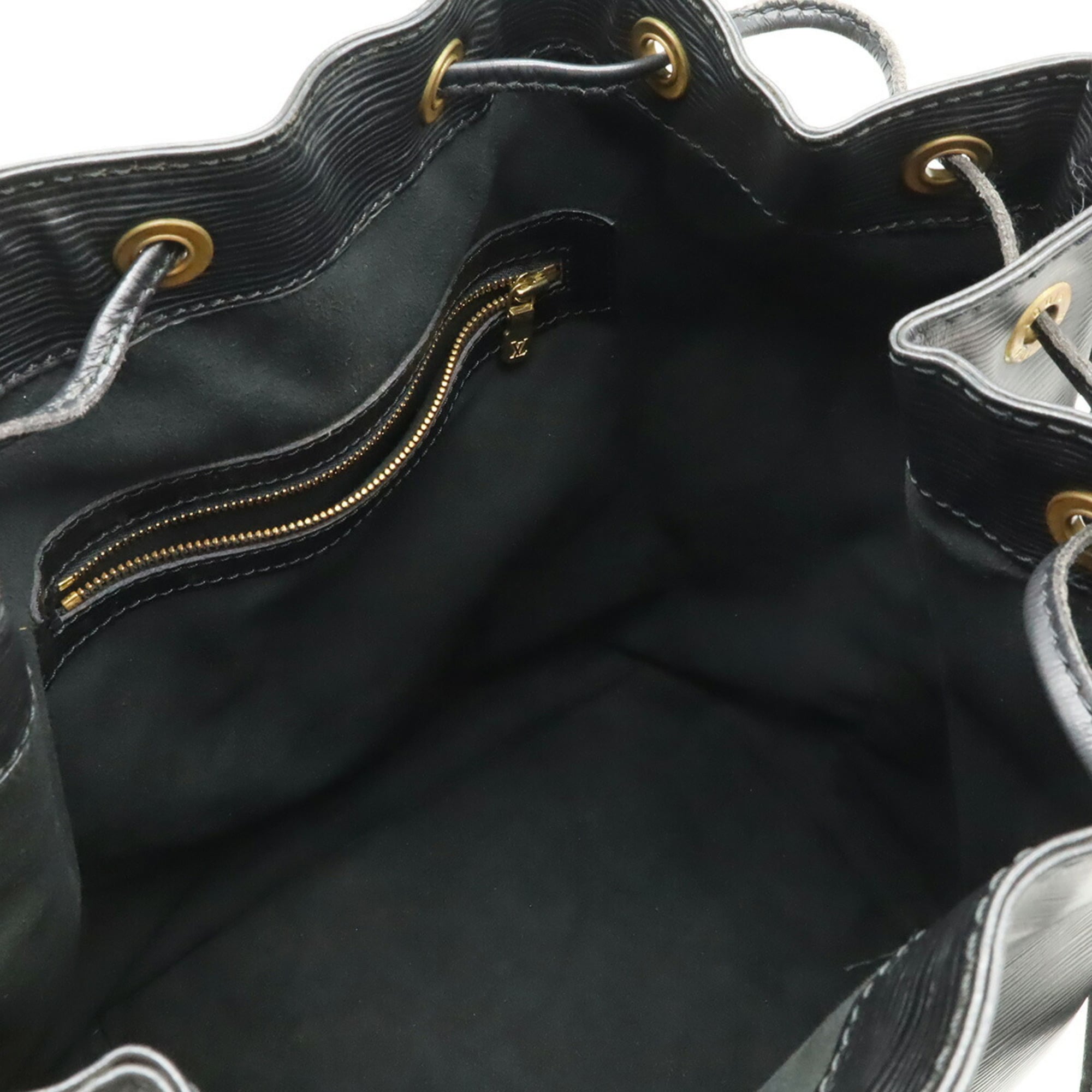 Louis Vuitton Black Noir Epi Leather Shoulder Bag (Pre-Owned)