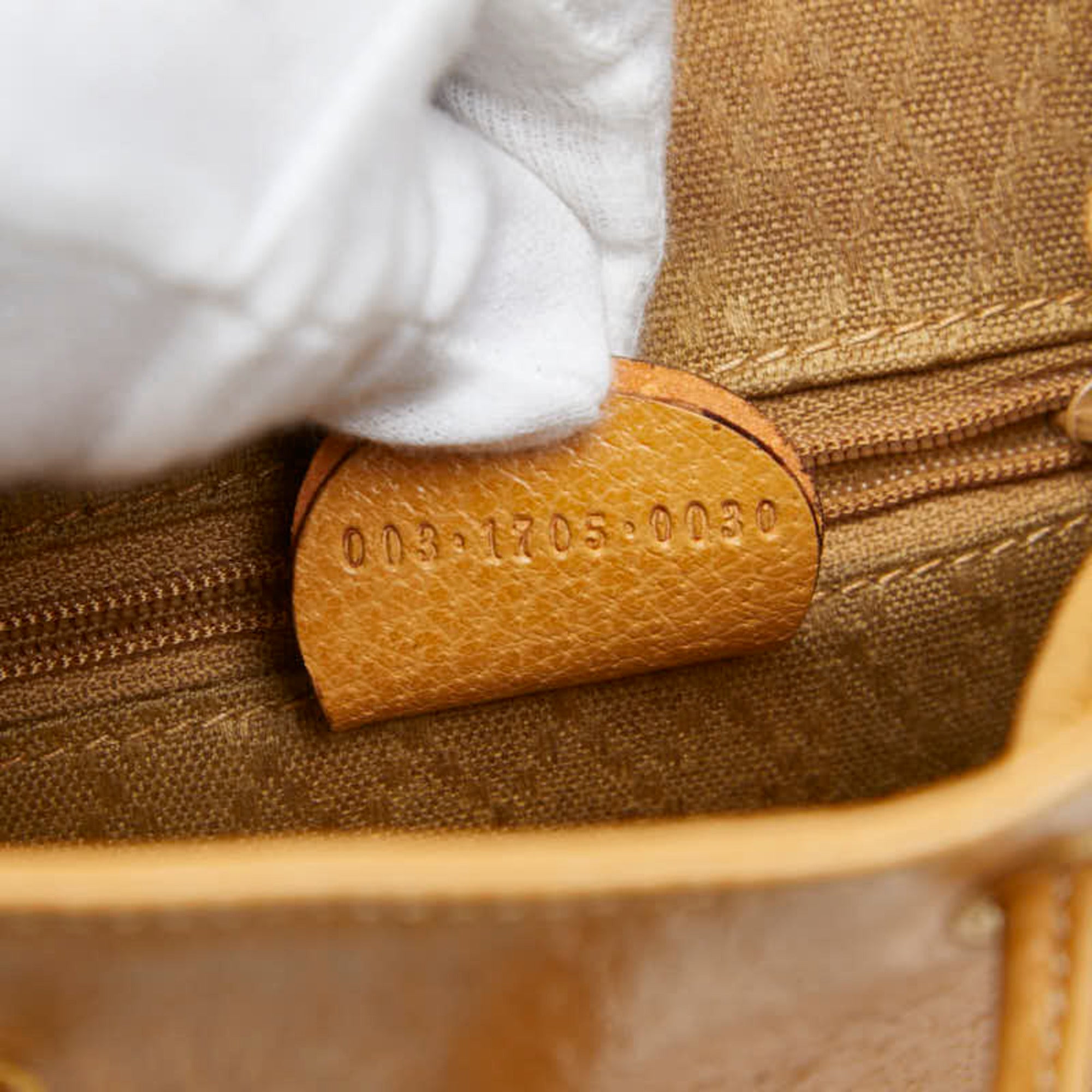 Gucci Beige Leather Backpack (Pre-Owned)