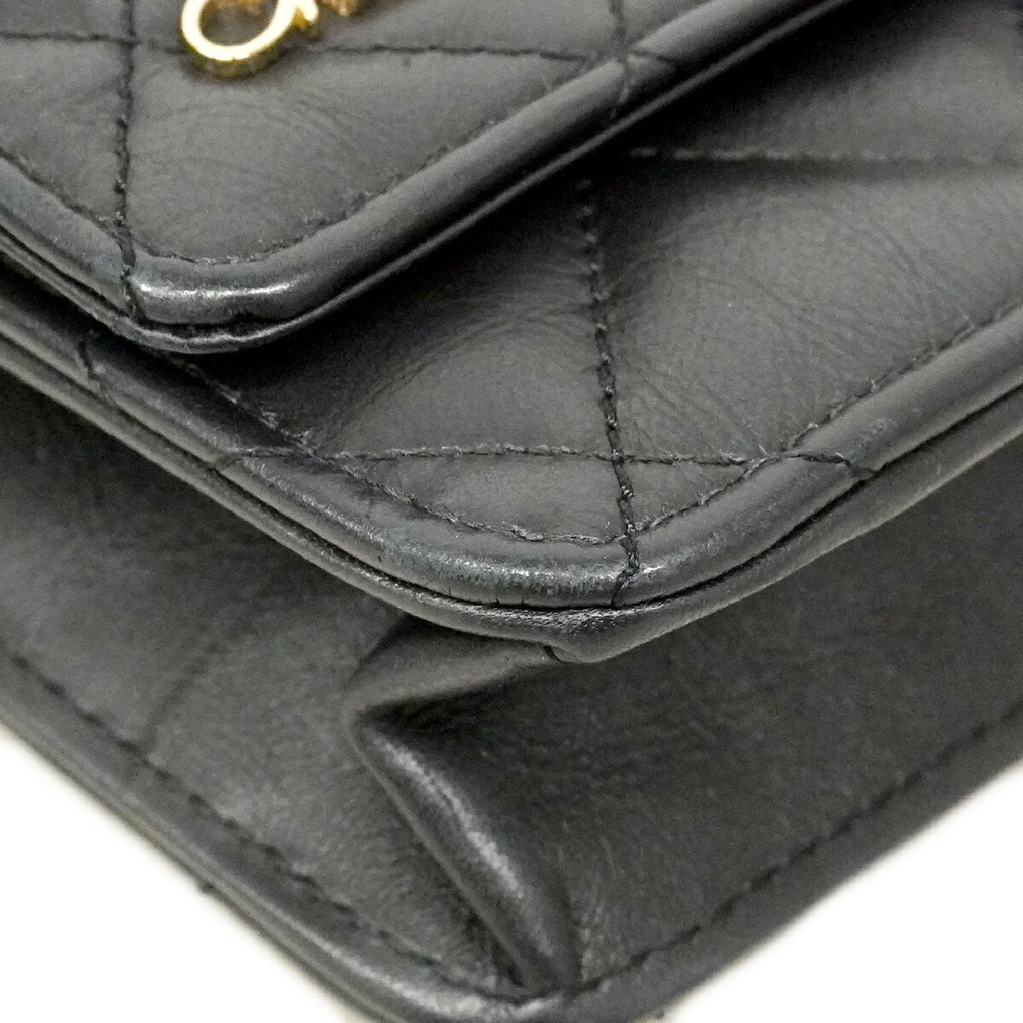 Chanel Black Leather Chain/Shoulder Wallet (Pre-Owned)