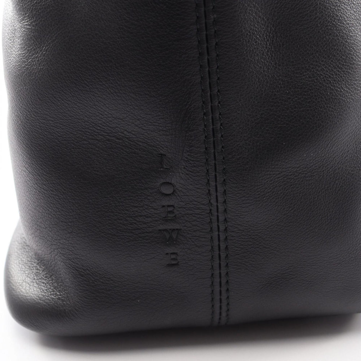 Loewe Black Leather Handbag Pouch (Pre-Owned)