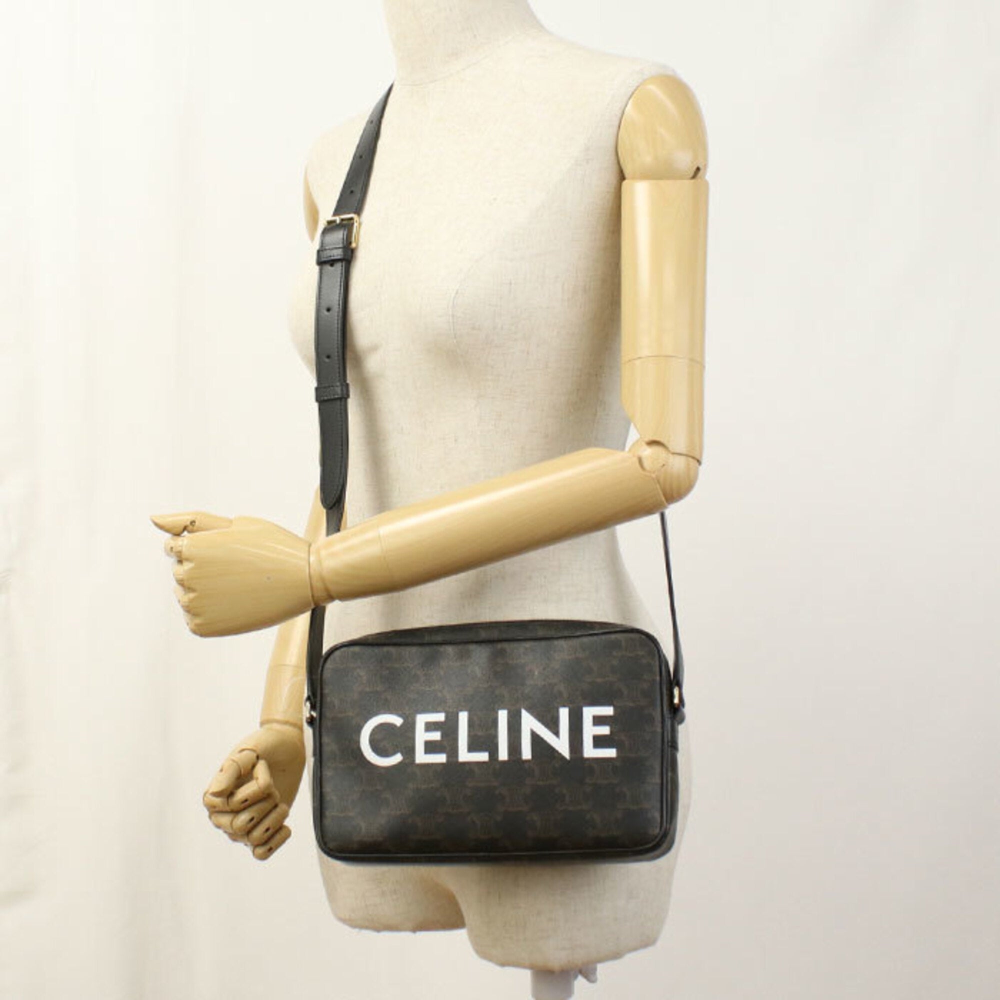 Celine Brown Pvc Shoulder Bag (Pre-Owned)