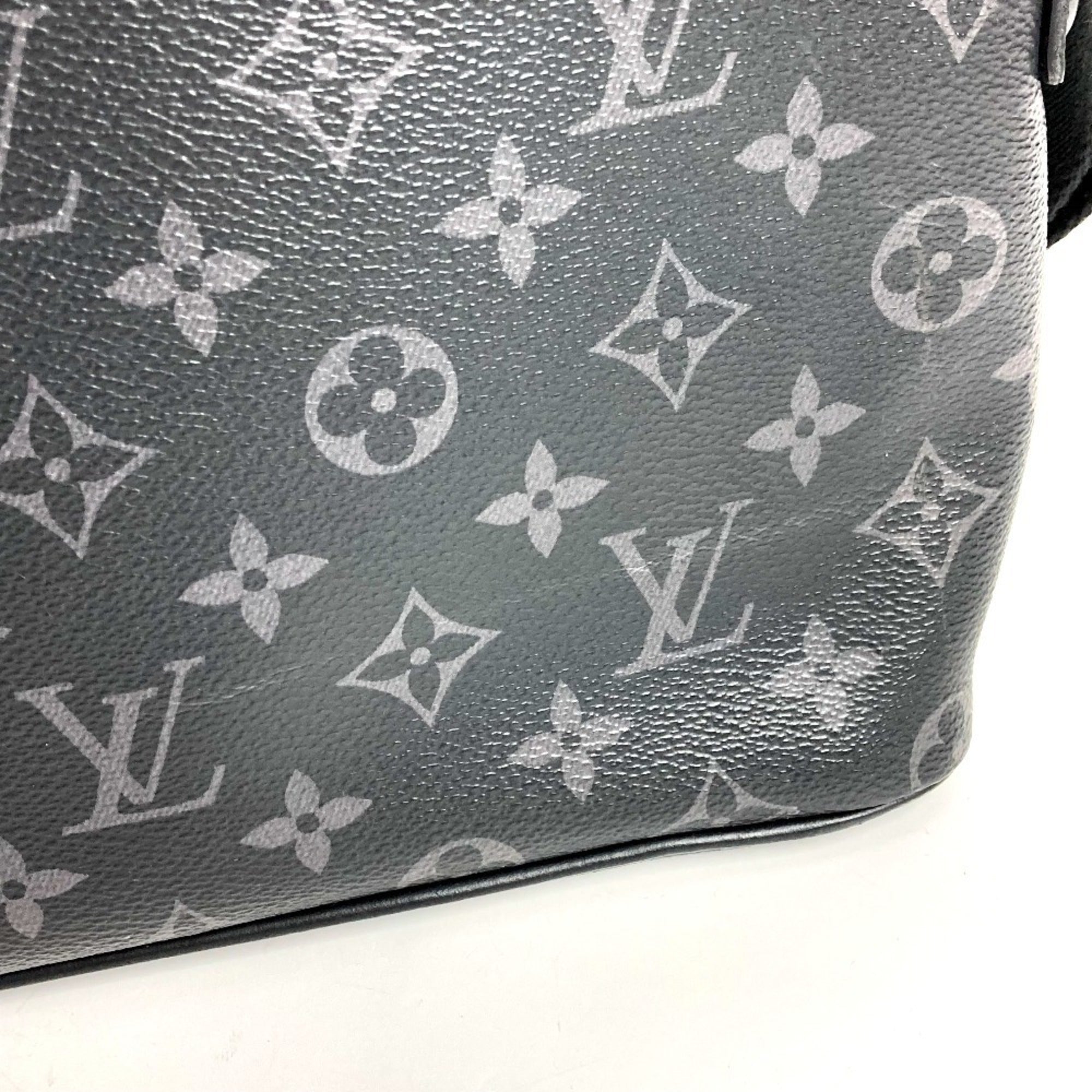 Louis Vuitton Monogram Eclipse Black Monogram Eclipse Messenger Bag Shoulder Bag (Pre-Owned)