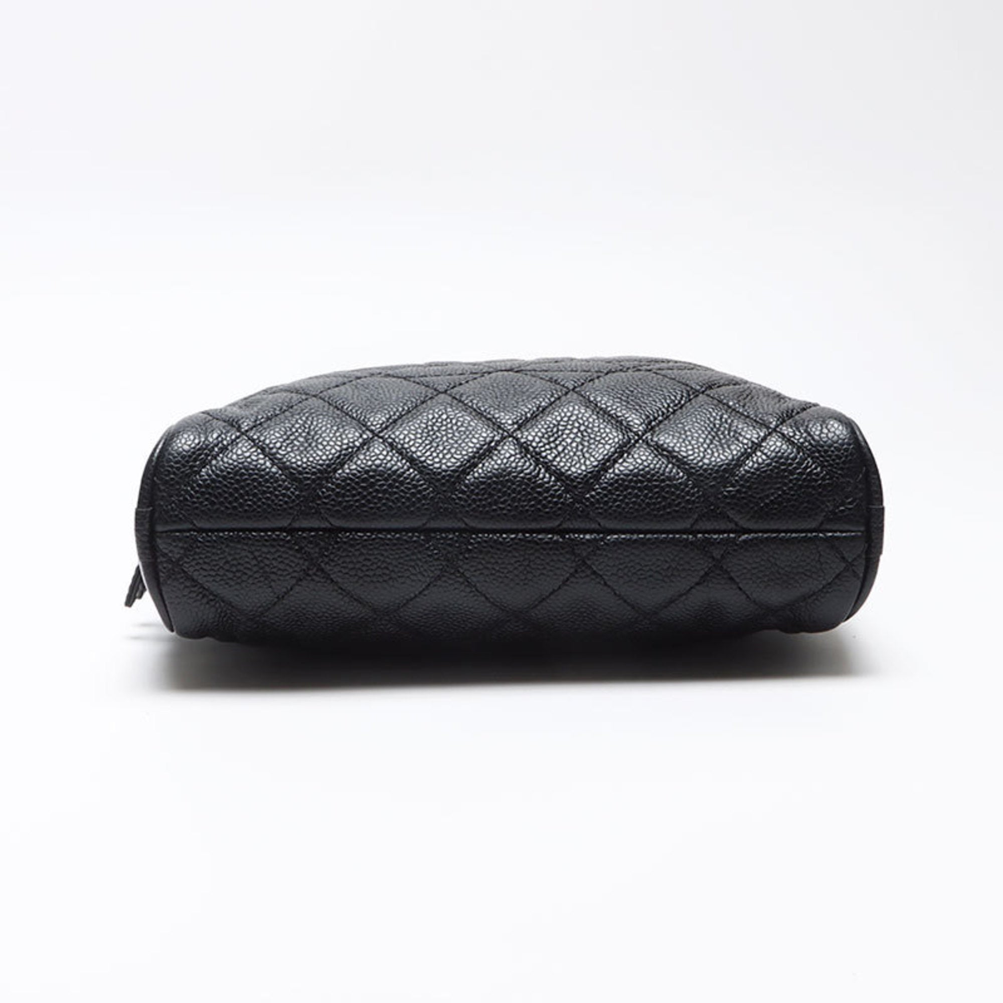 Chanel Black Shoulder Bag (Pre-Owned)