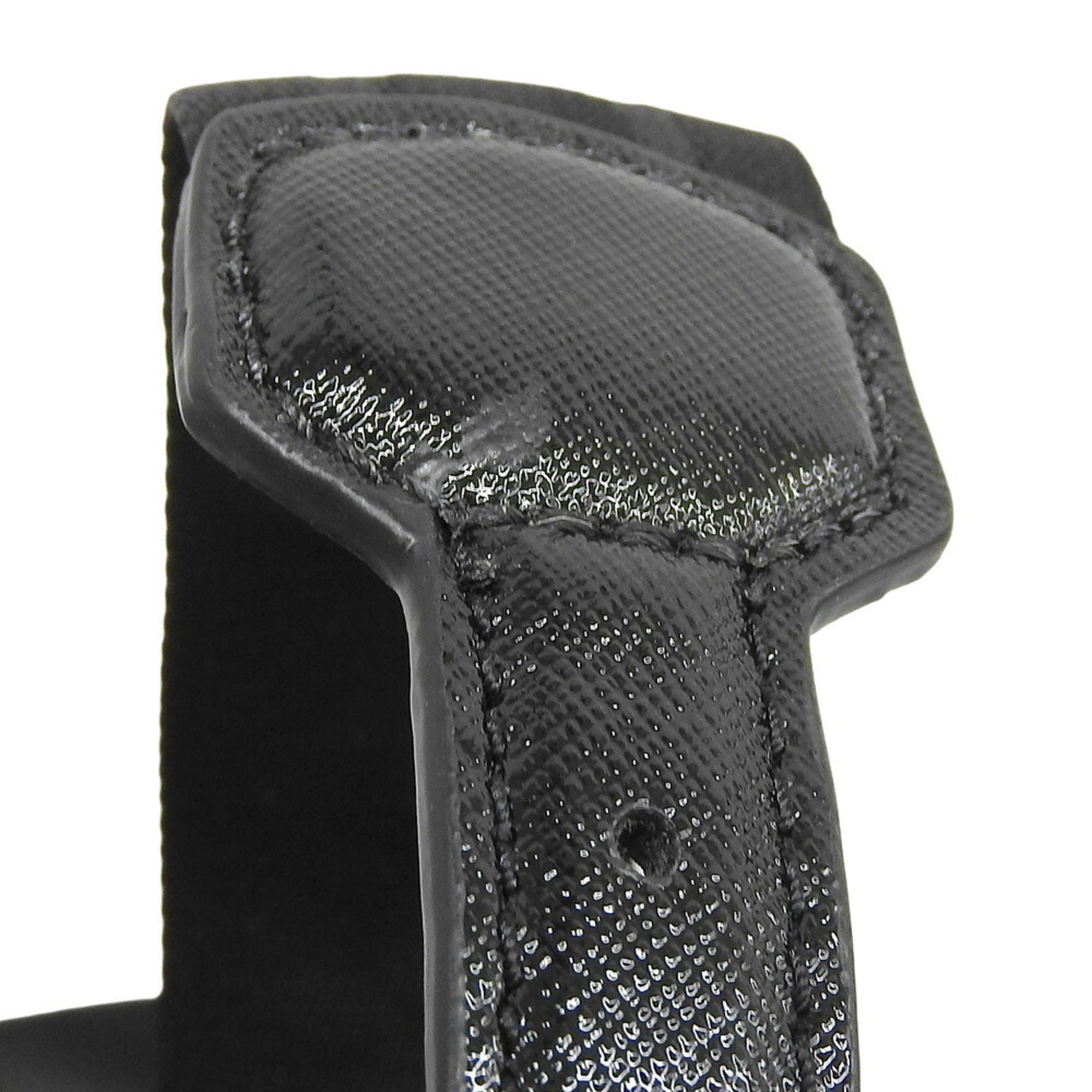 Marc Jacobs Black Leather Backpack (Pre-Owned)