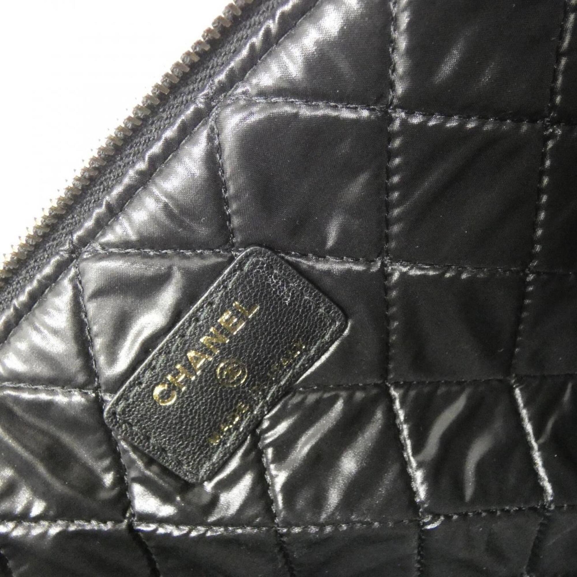 Chanel Beige Black Leather Handbag Pouch (Pre-Owned)