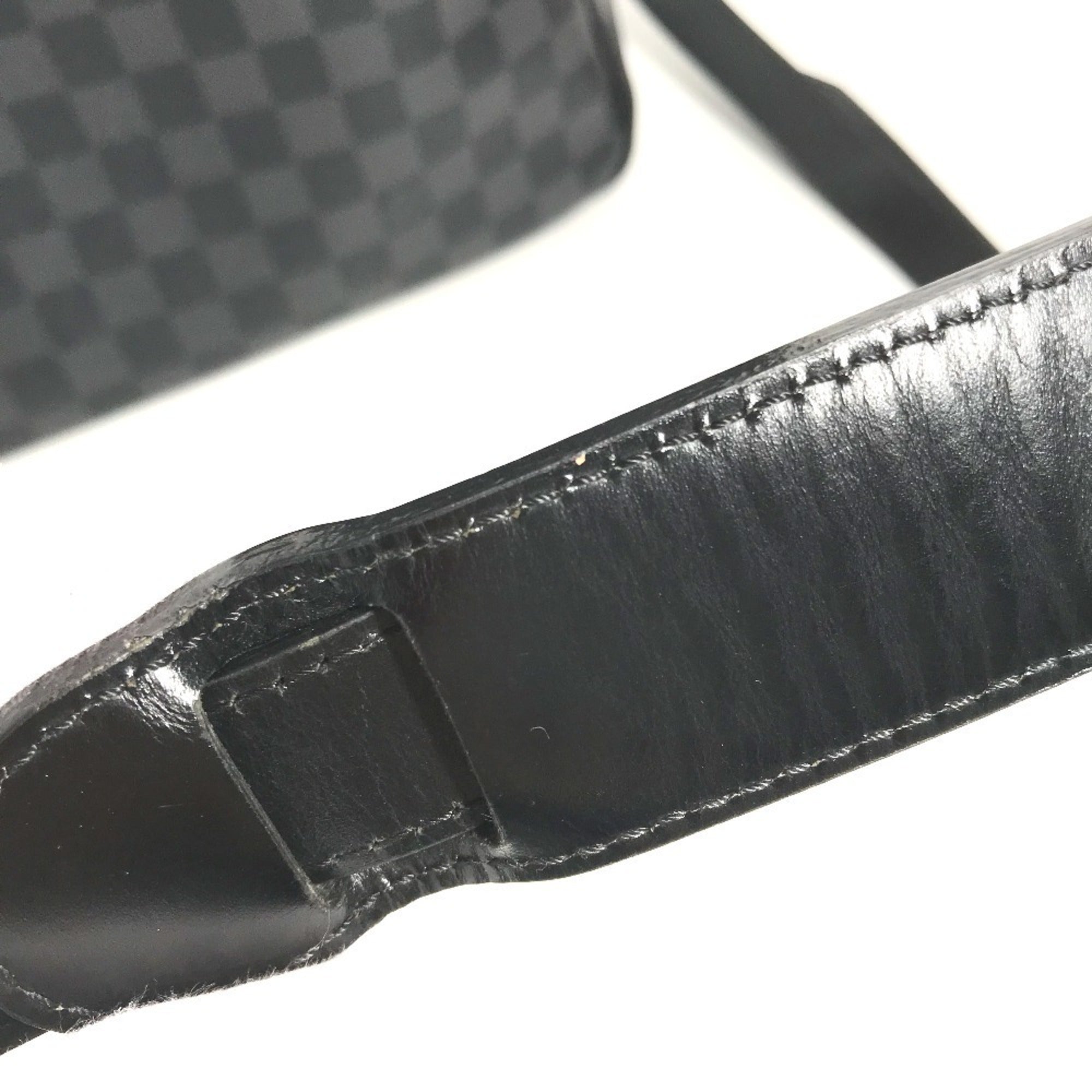 Louis Vuitton Black Damier Graphite Shoulder Bag (Pre-Owned)