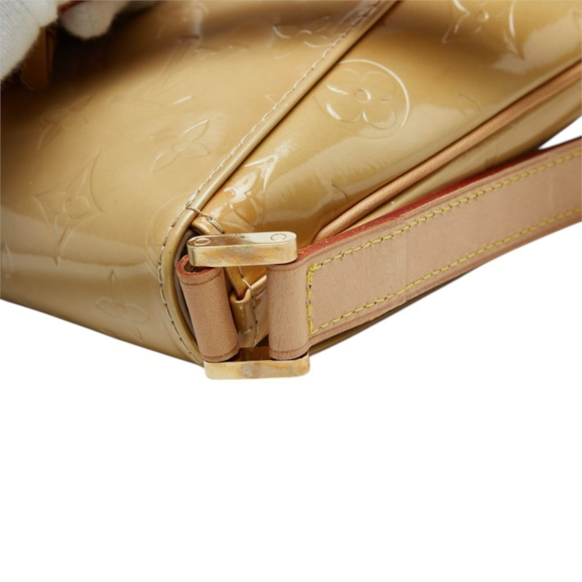 Louis Vuitton Monogram Vernis Beige Patent Leather Shoulder Bag (Pre-Owned)