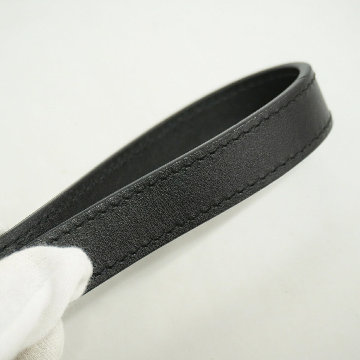 Louis Vuitton Black Shoulder Bag (Pre-Owned)