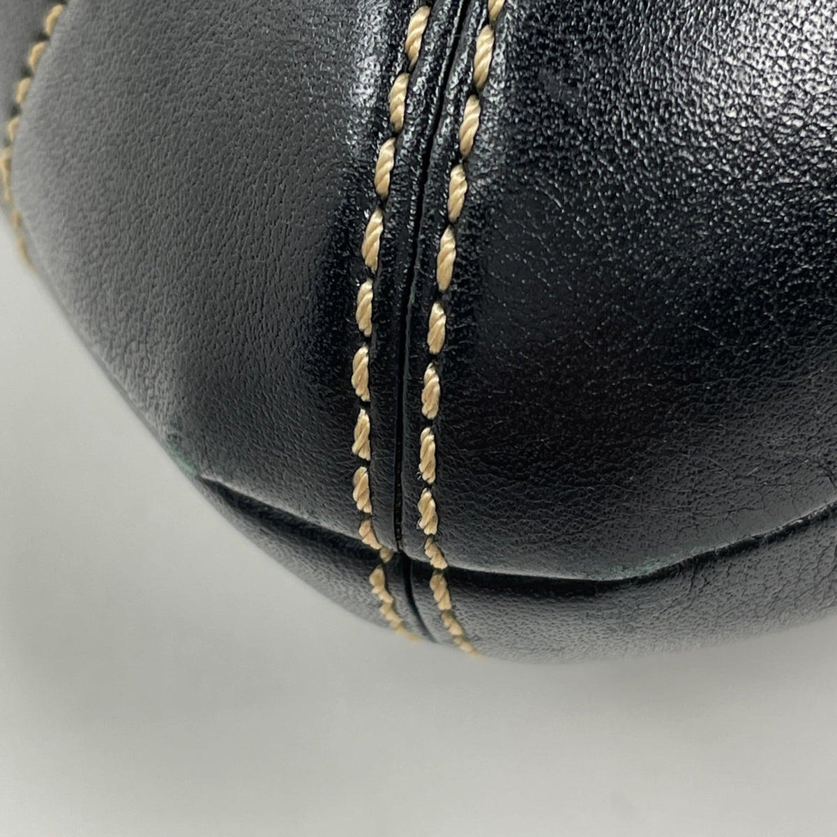Coach Signature Black Canvas Leather Shoulder Bag (Pre-Owned)