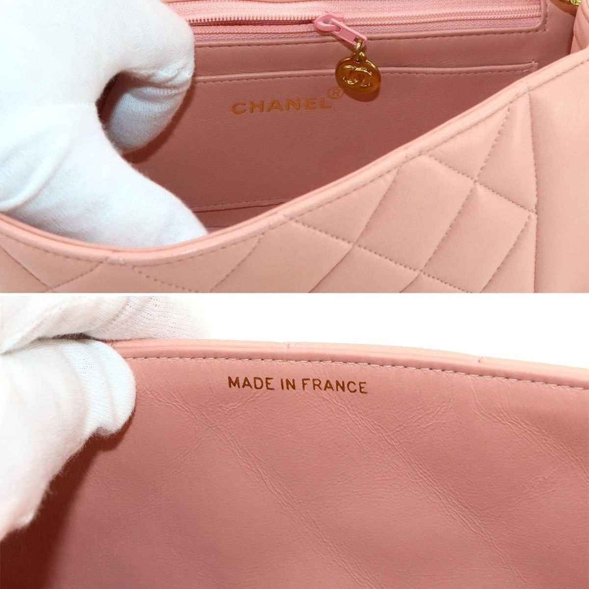 Chanel Pink Handbag Shoulder Bag (Pre-Owned)