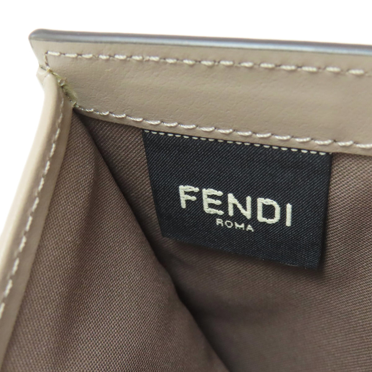 Fendi Beige Leather Wallet (Bi-Fold) (Pre-Owned)