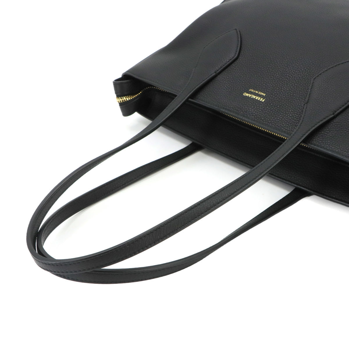 Salvatore Ferragamo Black Leather Handbag Tote Bag (Pre-Owned)