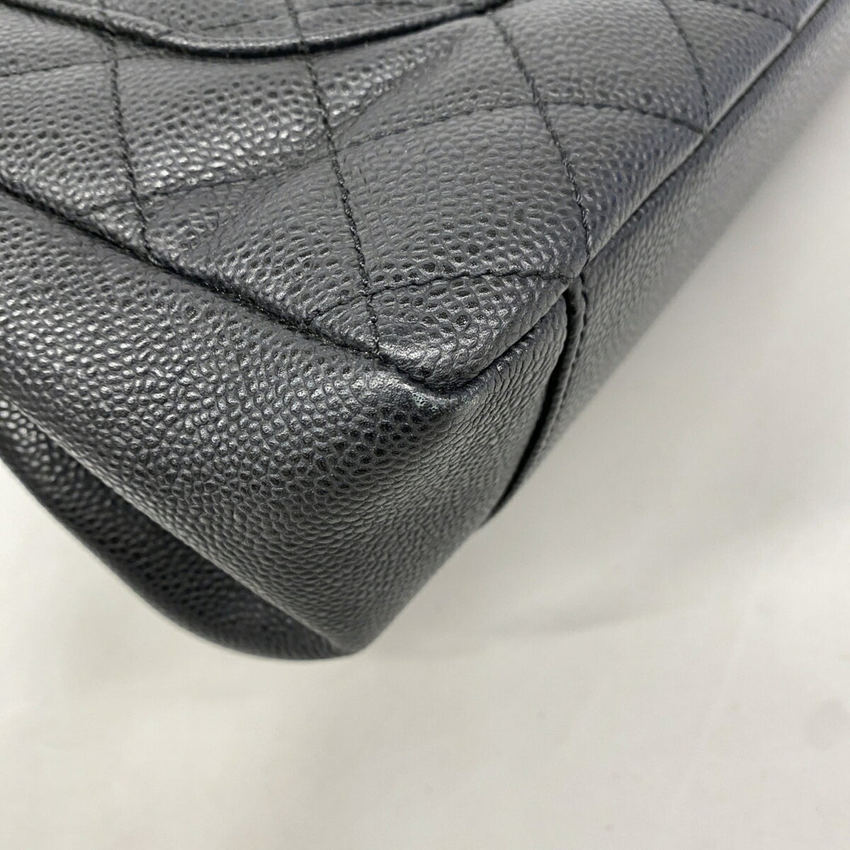 Chanel Black Grained Calfskin Tote Bag (Pre-Owned)