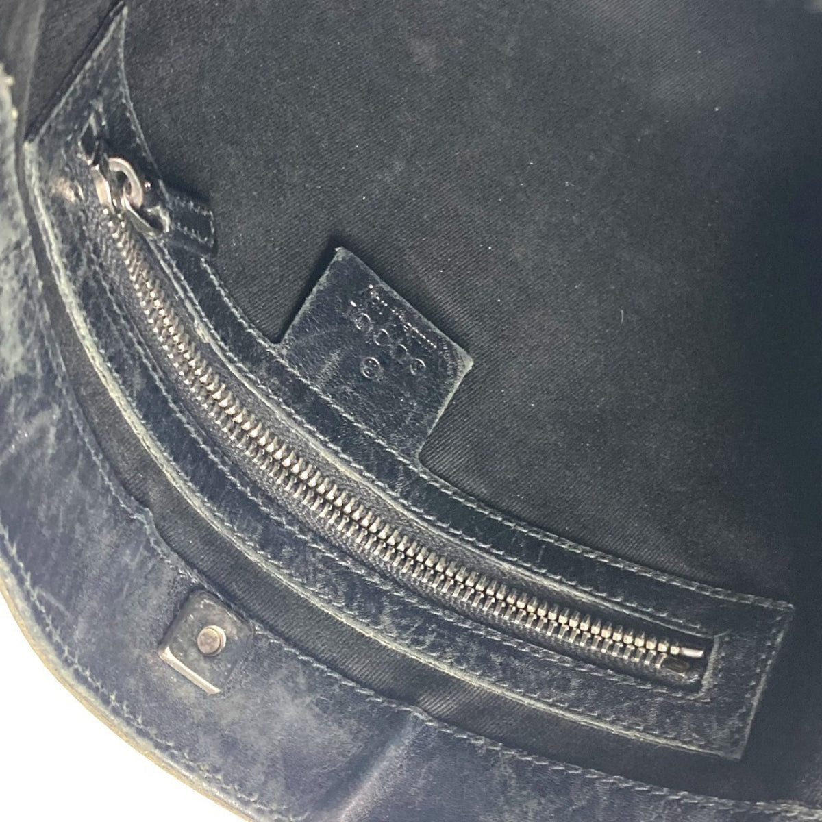 Gucci Black Gg Canvas Leather Shoulder Bag (Pre-Owned)