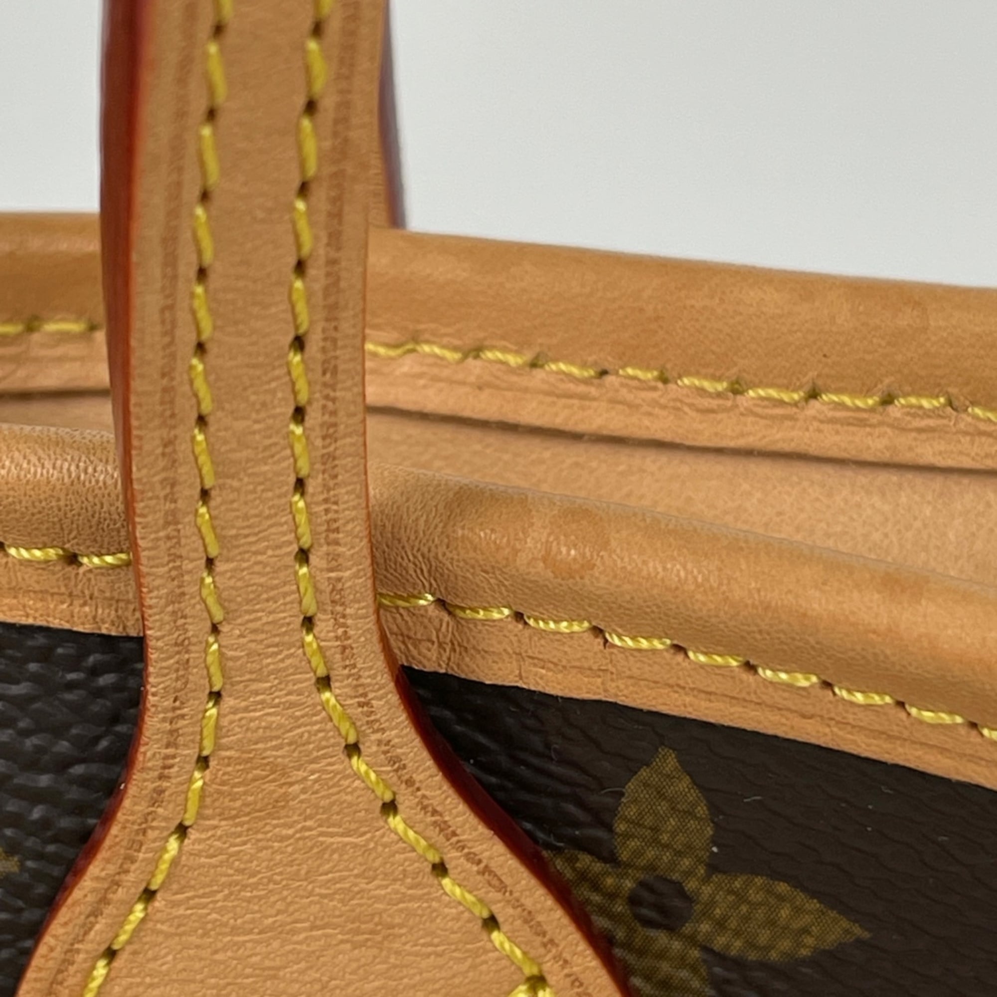 Louis Vuitton Monogram Brown Monogram Handbag (Pre-Owned)
