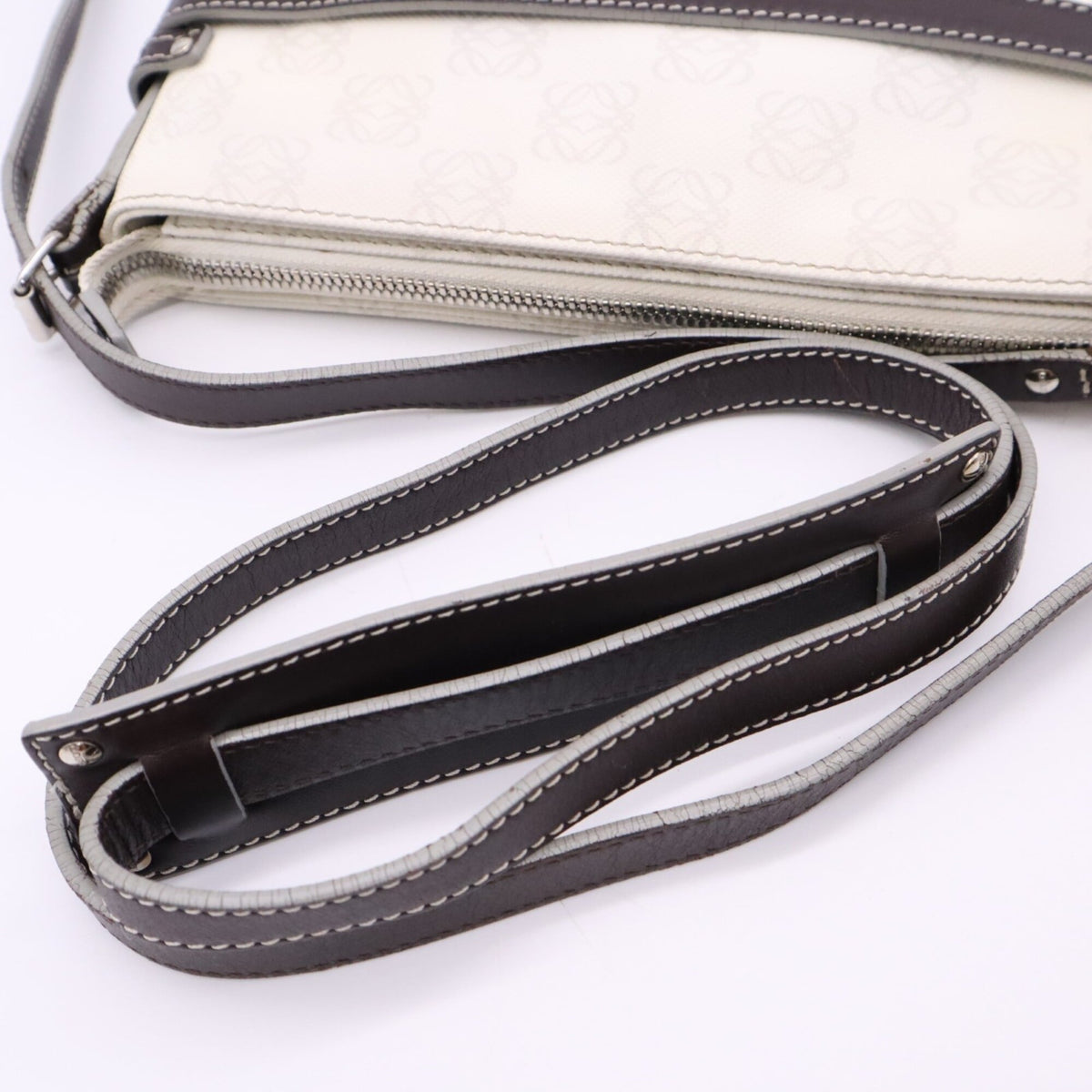 Loewe Brown Gray White Canvas Pouch Shoulder Bag (Pre-Owned)