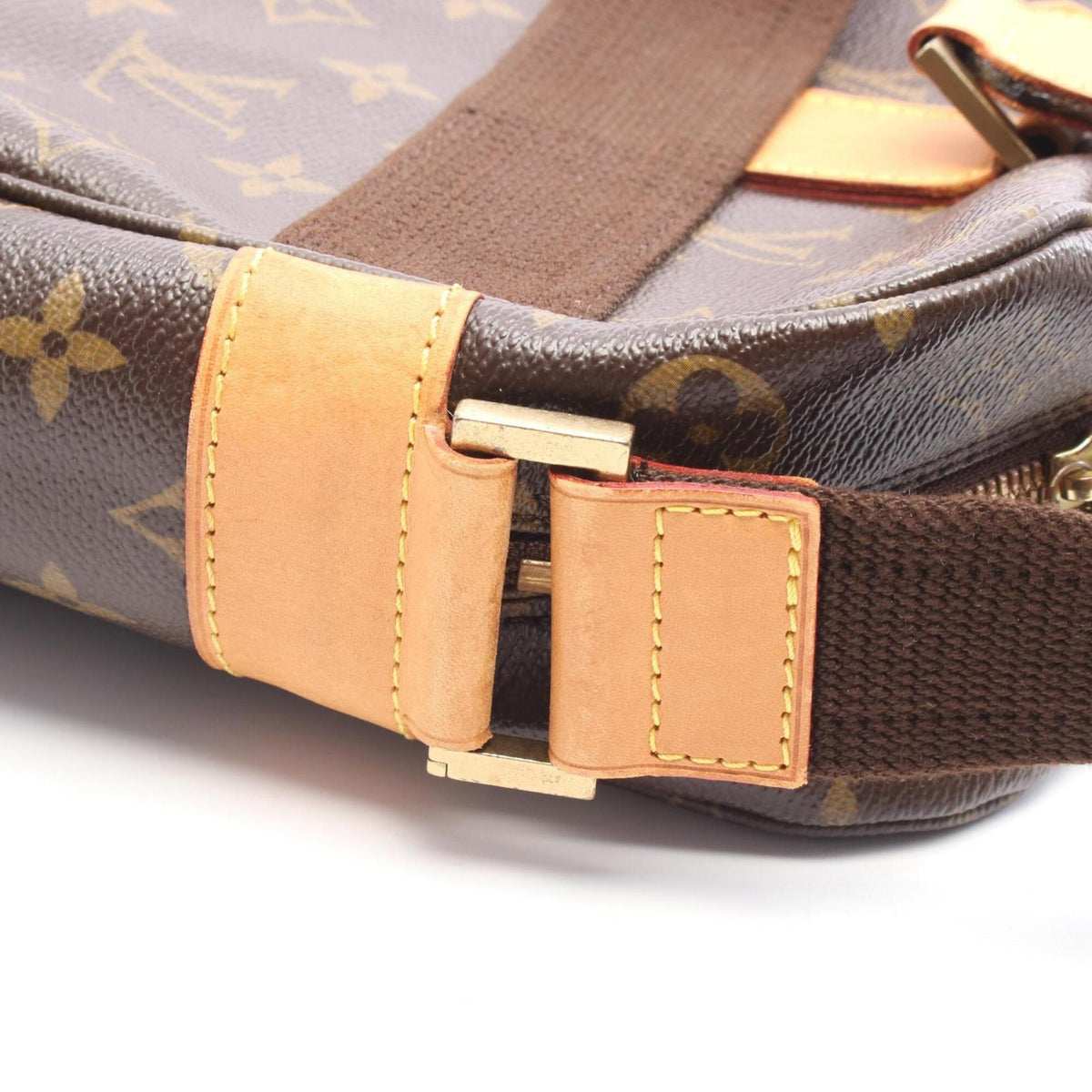 Louis Vuitton Brown Coated Canvas Leather Handbag (Pre-Owned)