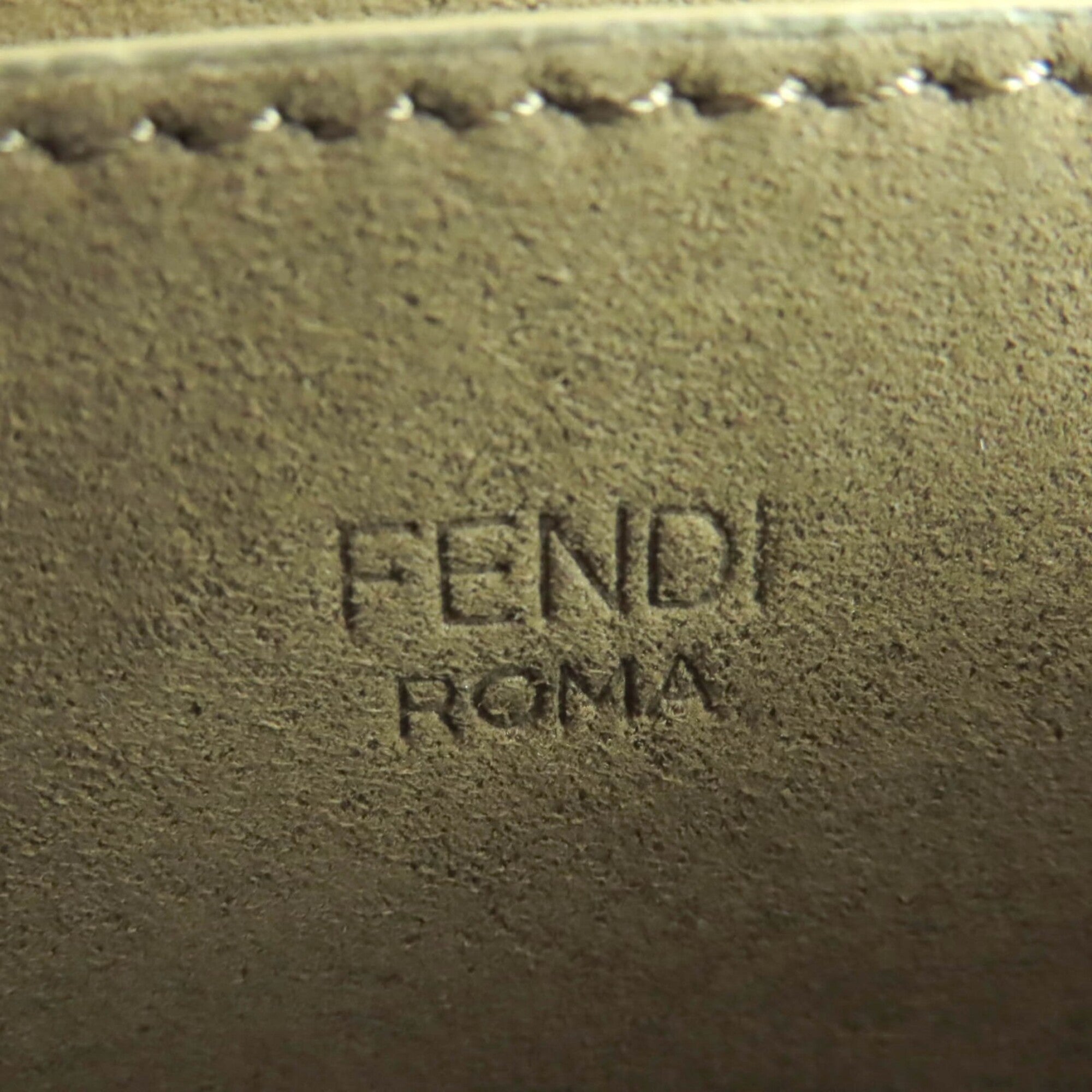 Fendi Brown Leather Shoulder Bag (Pre-Owned)