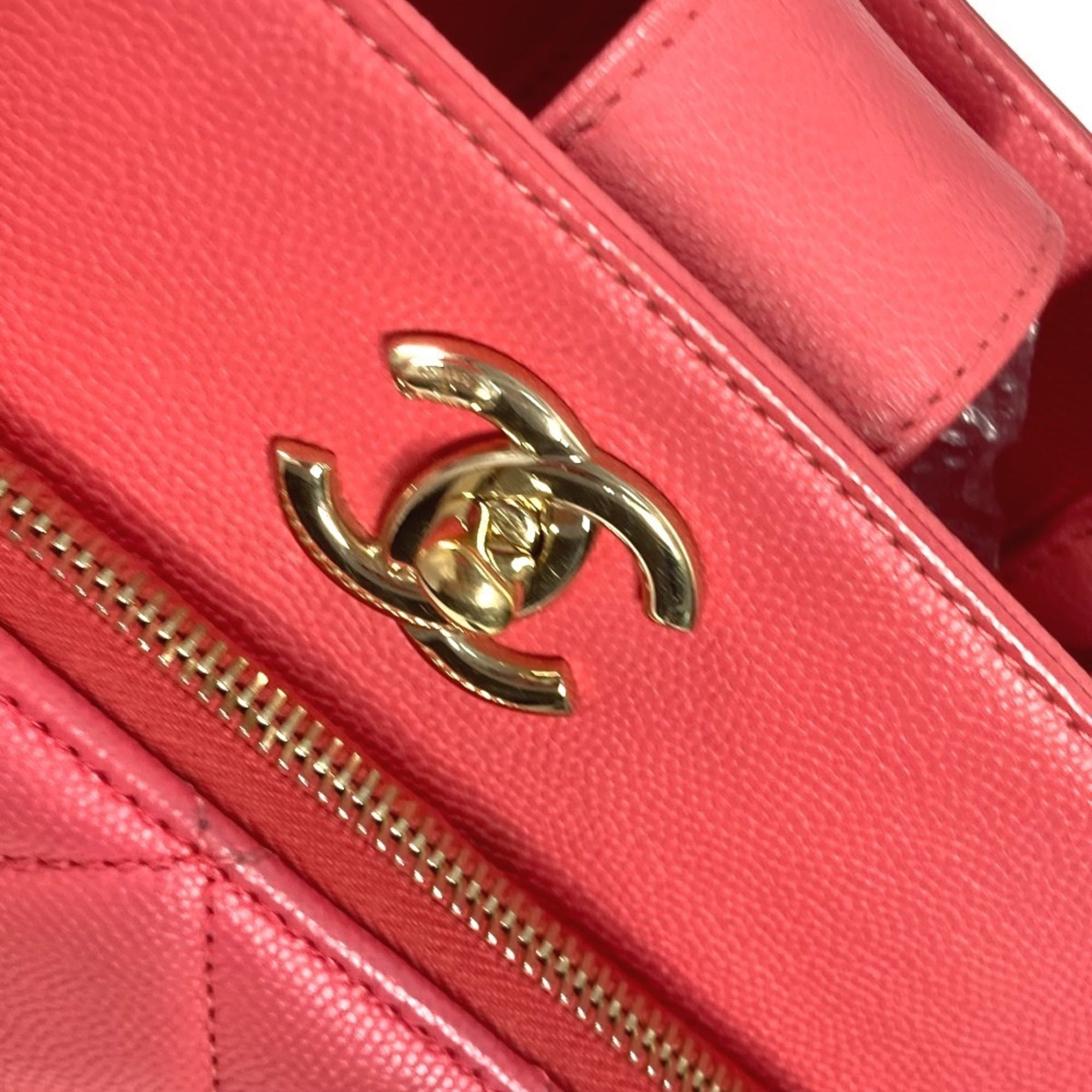 Chanel Pink Grained Calfskin Shoulder Bag Tote Bag (Pre-Owned)