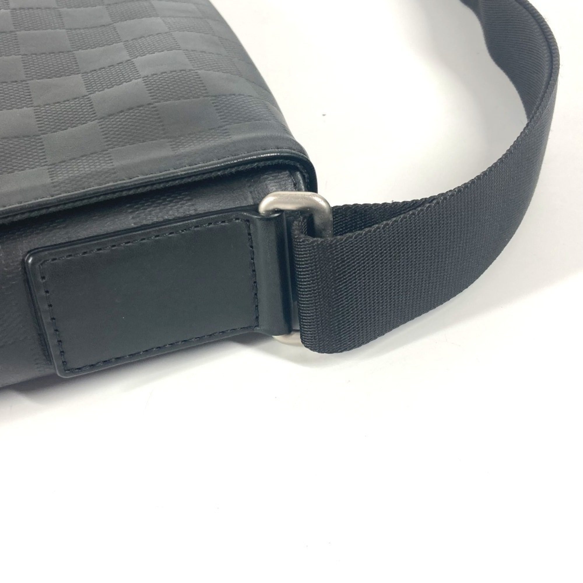 Louis Vuitton Black Damier Infini Shoulder Bag (Pre-Owned)