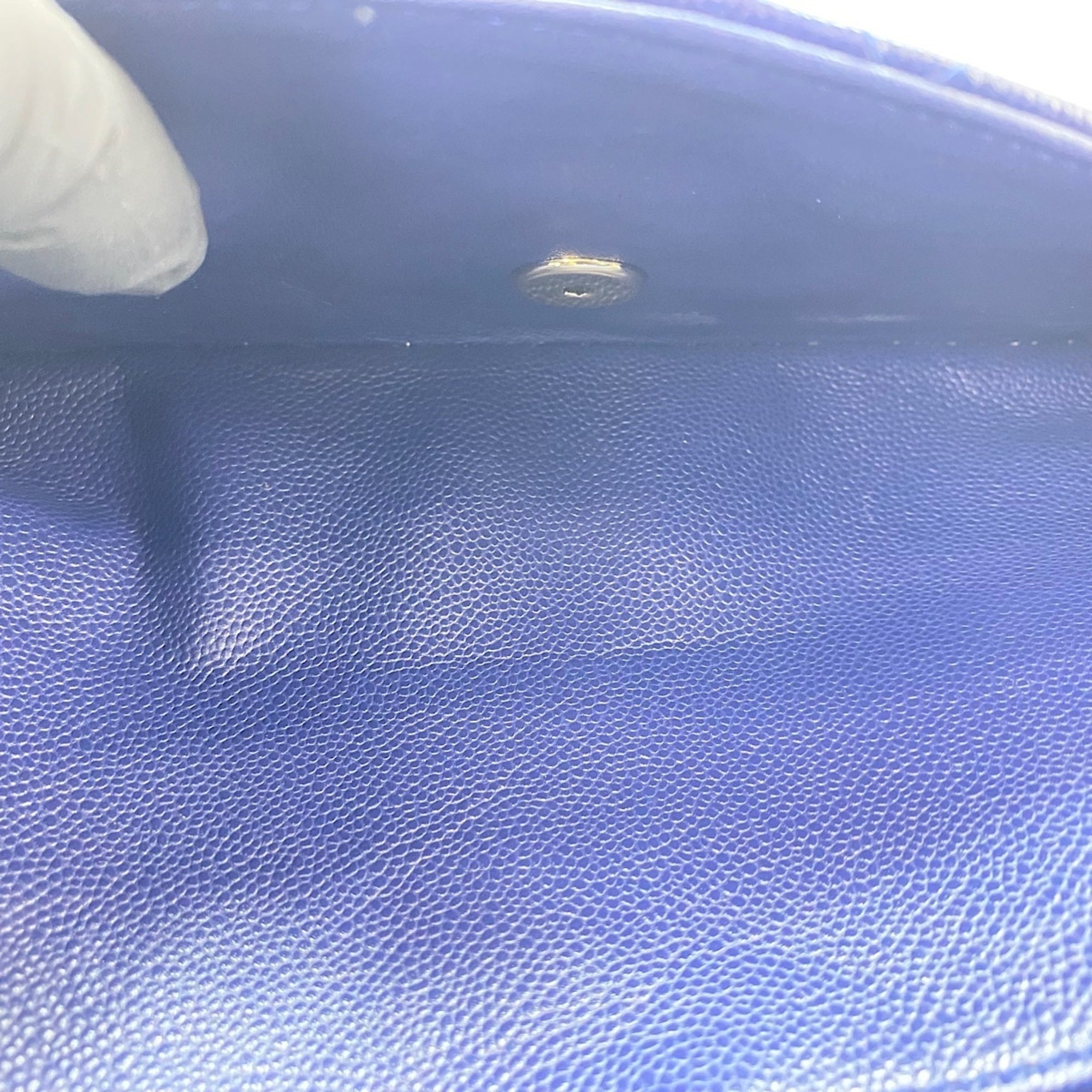 Chanel Matelasse Navy Shoulder Bag (Pre-Owned)