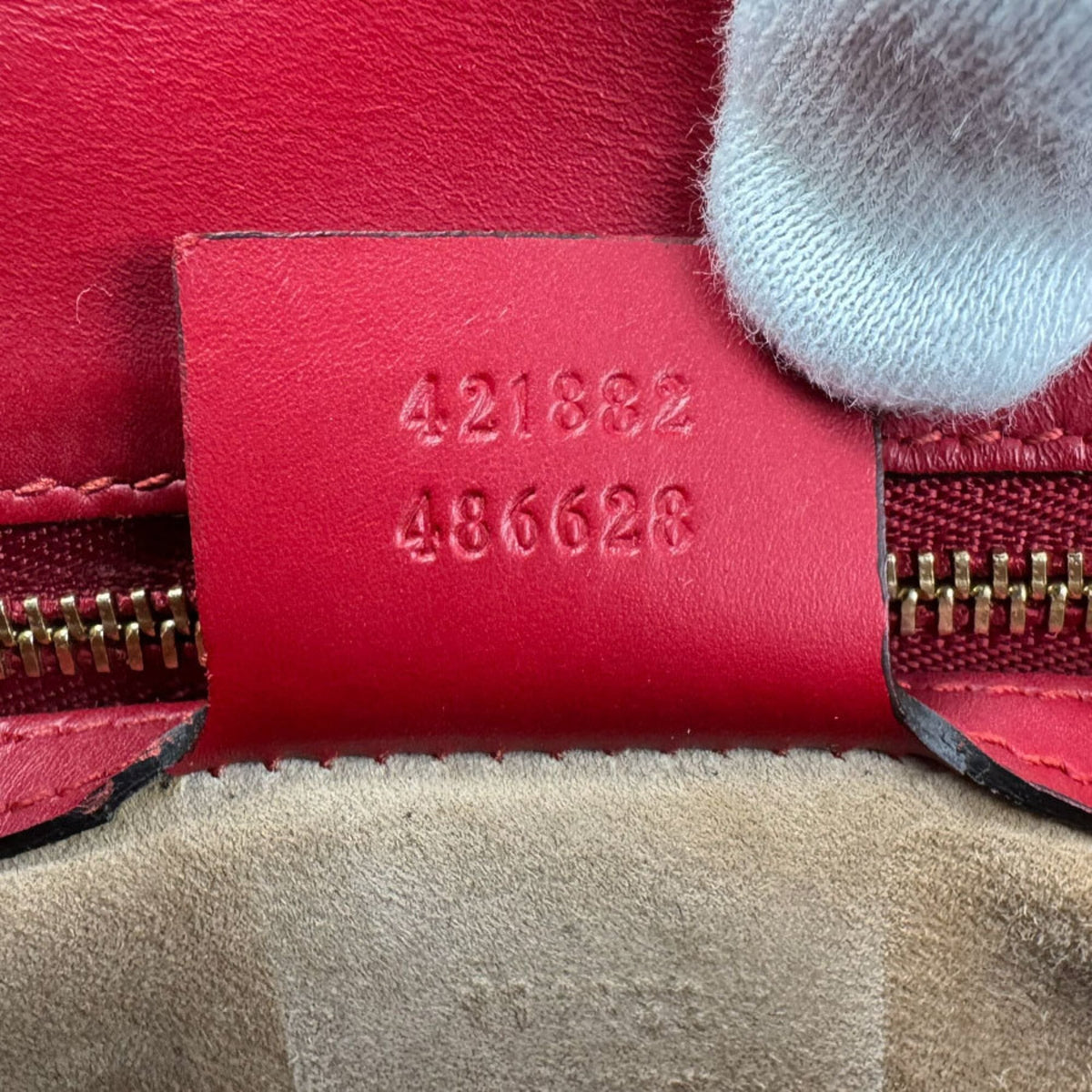 Gucci Red Color Leather Shoulder Bag (Pre-Owned)