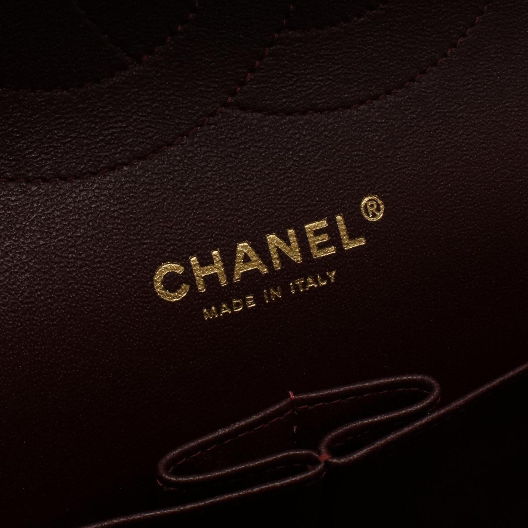 Chanel Black Leather Handbag Shoulder Bag (Pre-Owned)
