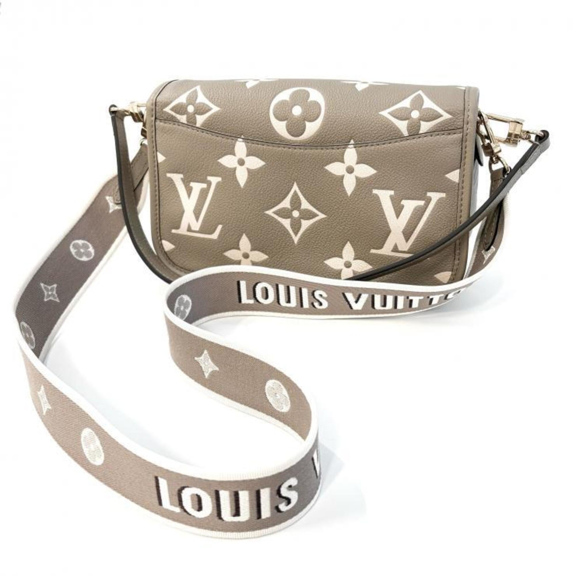 Louis Vuitton Beige Ivory Tourterelle Monogram Empreinte Shoulder Bag (Pre-Owned)
