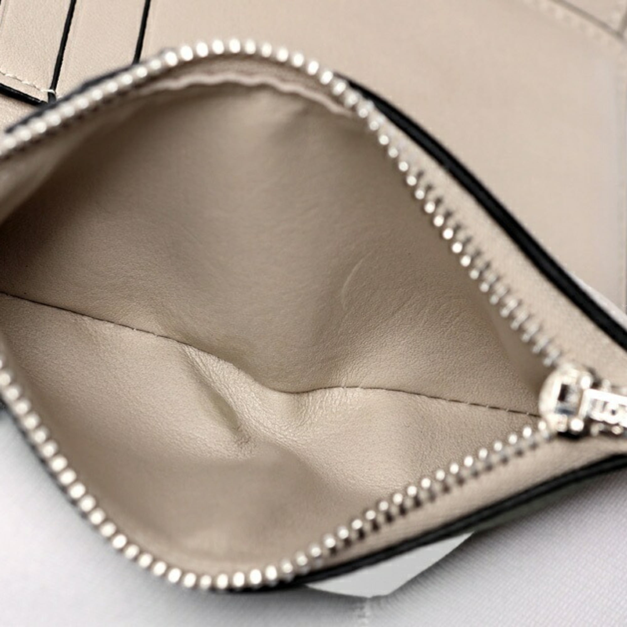 Loewe Wallet (Tri-Fold) (Pre-Owned)