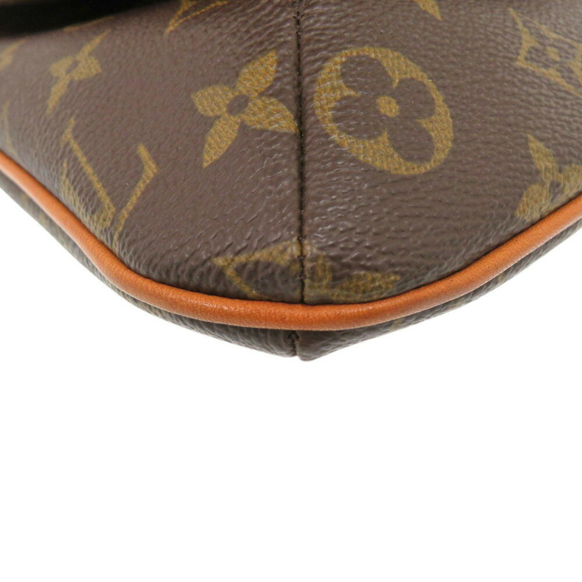 Louis Vuitton Brown Monogram Shoulder Bag (Pre-Owned)