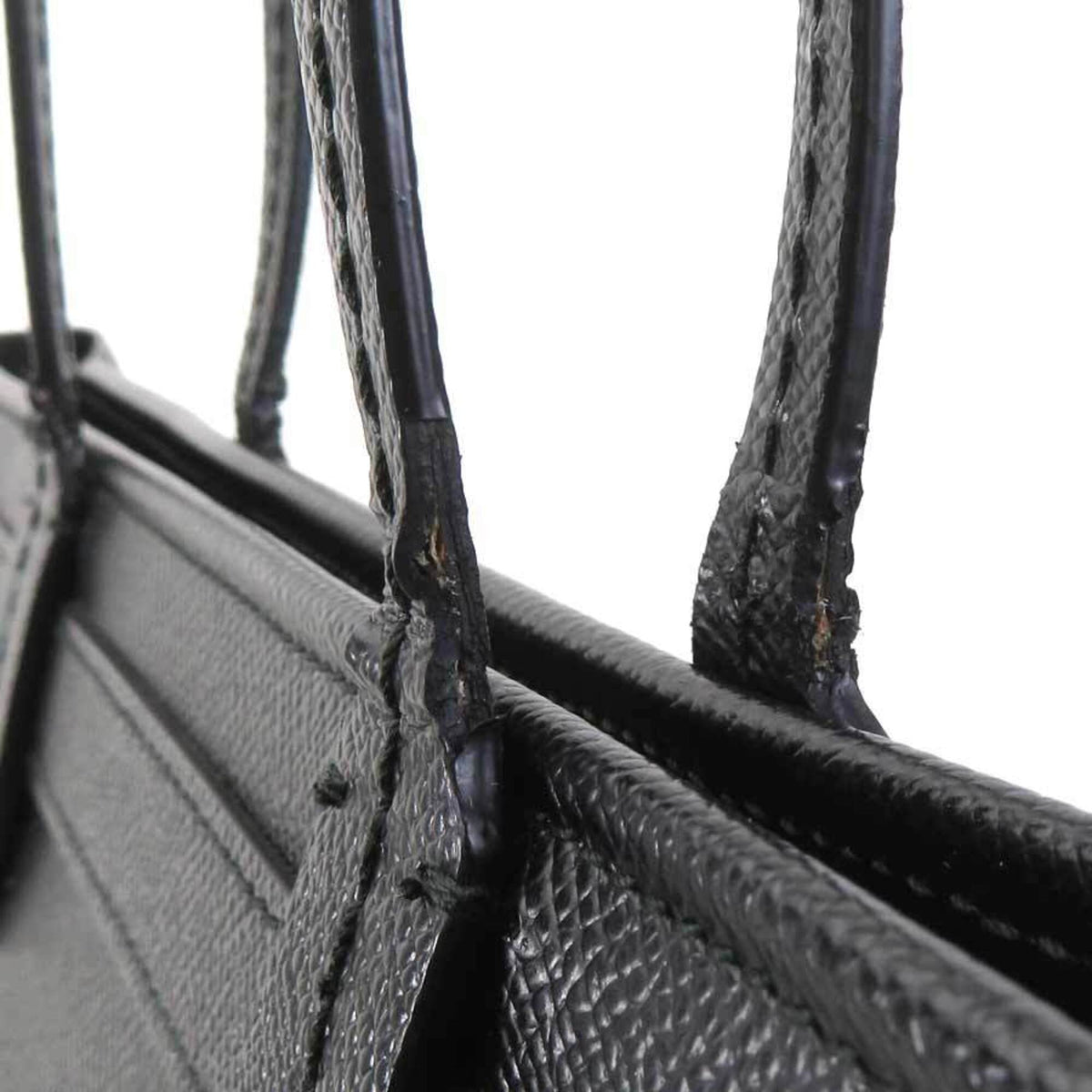 Salvatore Ferragamo Black Leather Shoulder Bag (Pre-Owned)
