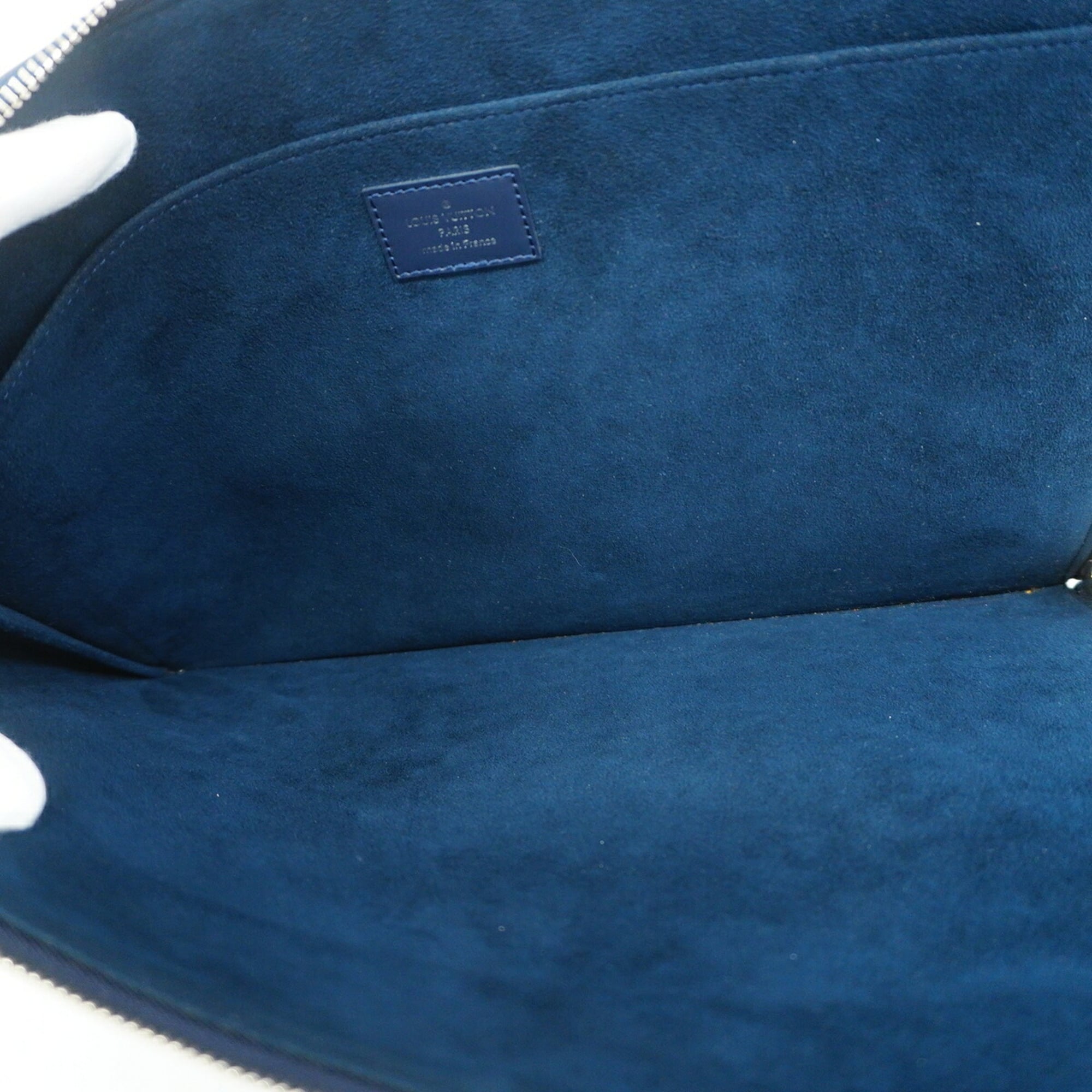 Louis Vuitton Navy Blue Clutch Bag (Pre-Owned)