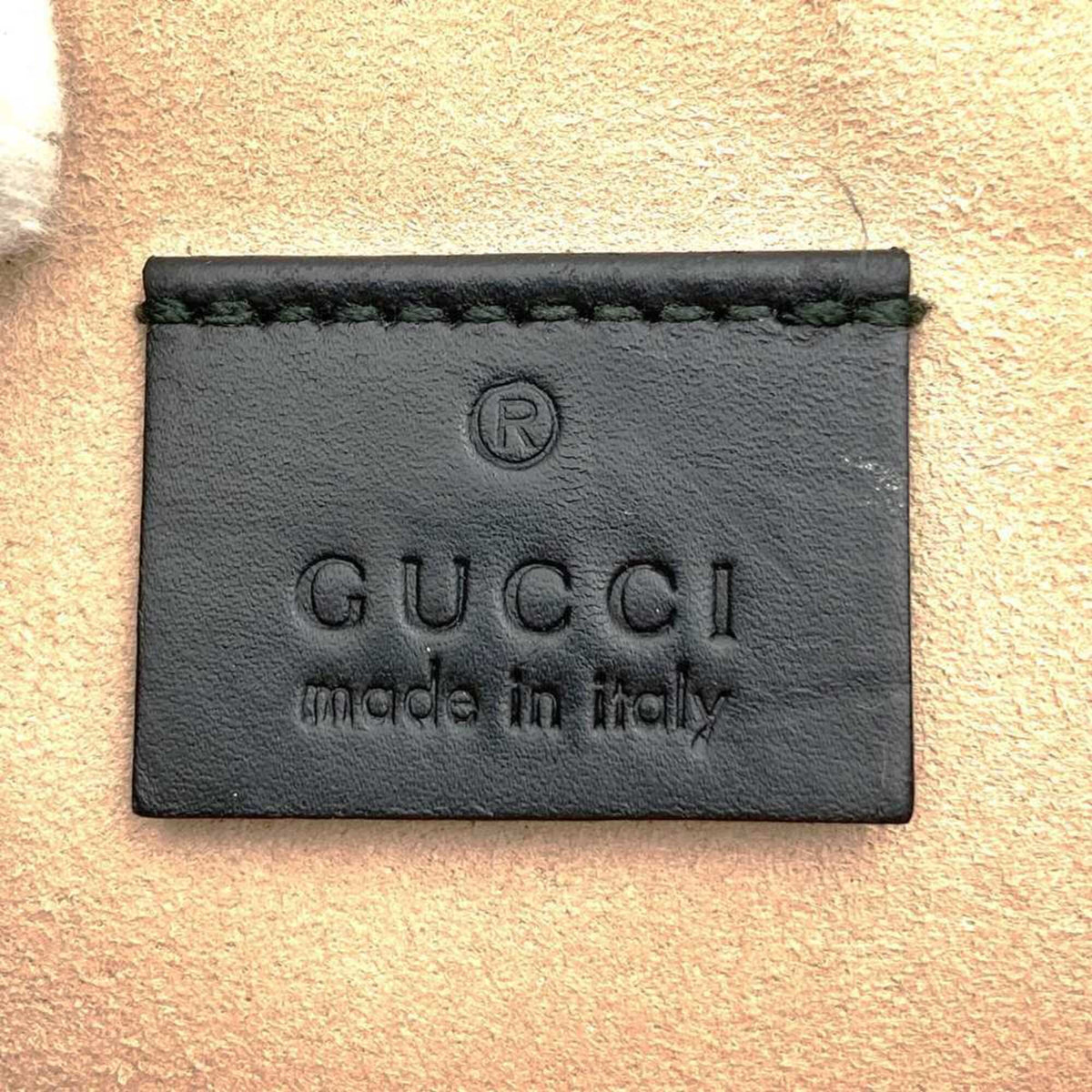 Gucci Black Leather Clutch Bag (Pre-Owned)