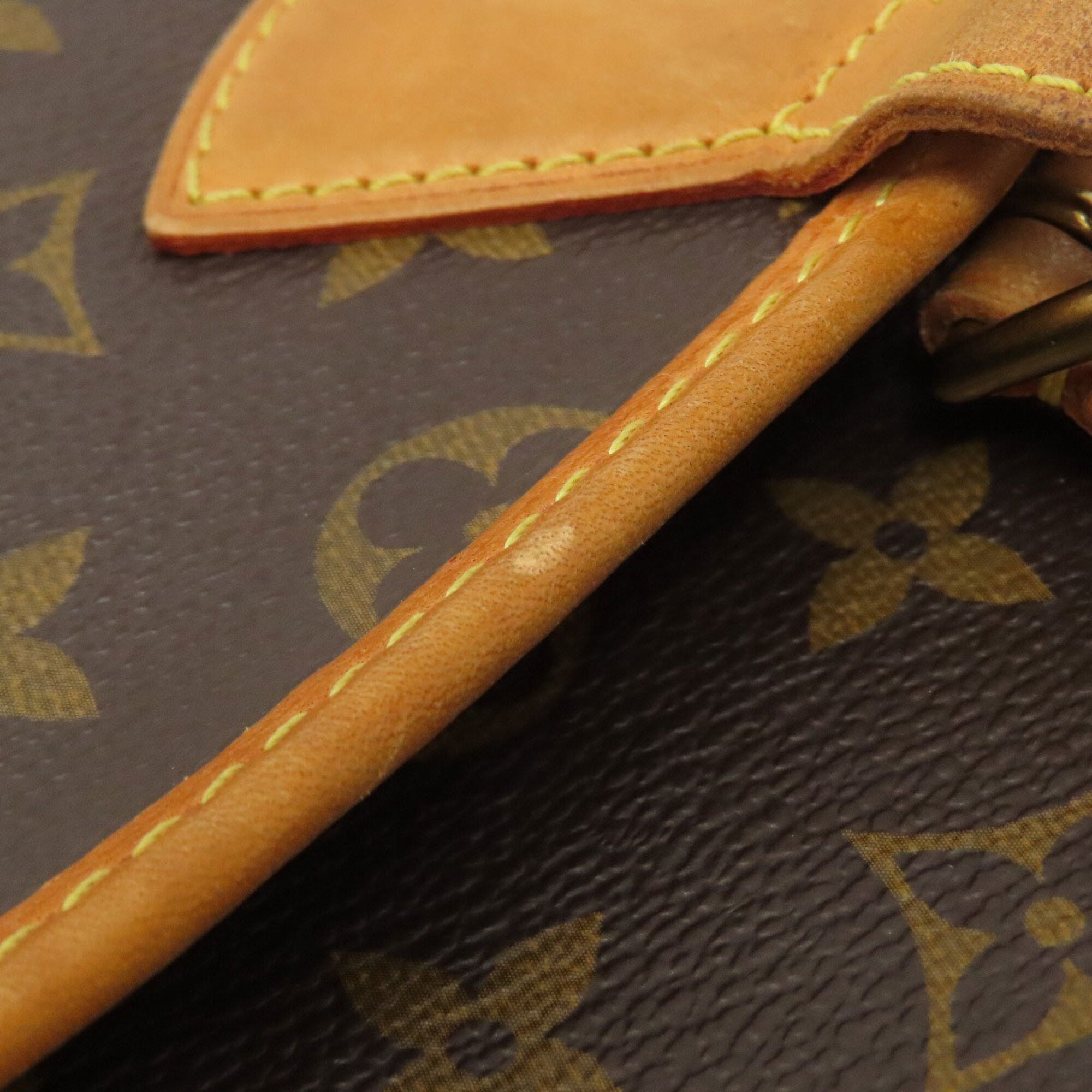 Louis Vuitton Monogram Monogram Monogram Shoulder Bag (Pre-Owned)