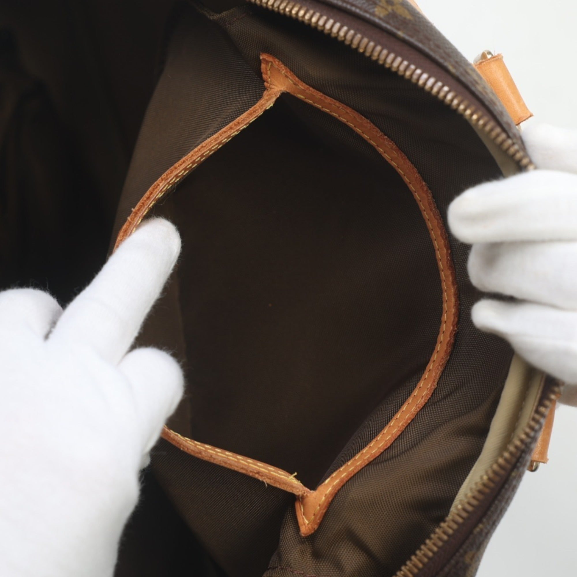 Louis Vuitton Monogram Brown Monogram Boston Bag Sports Bag (Pre-Owned)