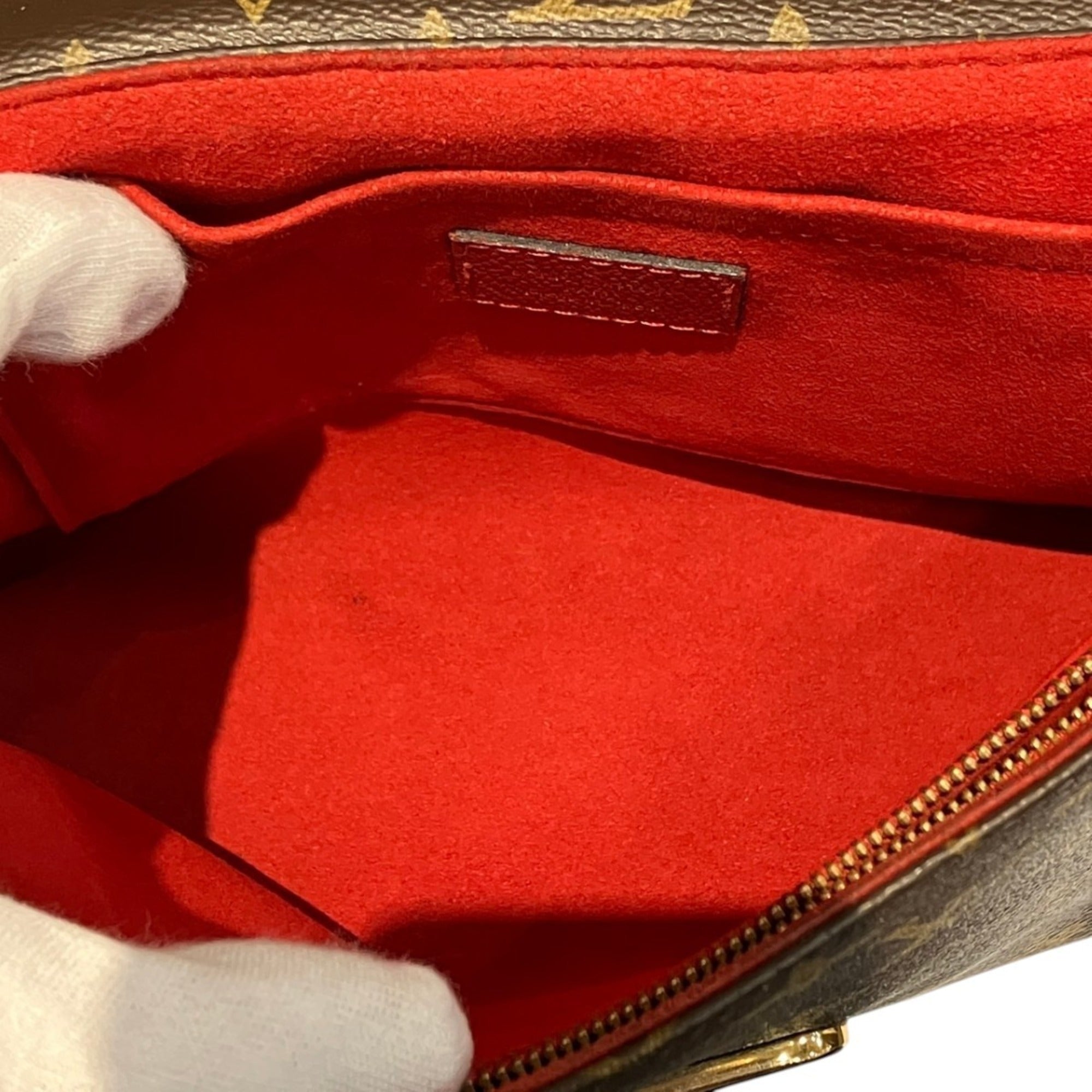 Louis Vuitton Monogram Brown Monogram Shoulder Bag (Pre-Owned)